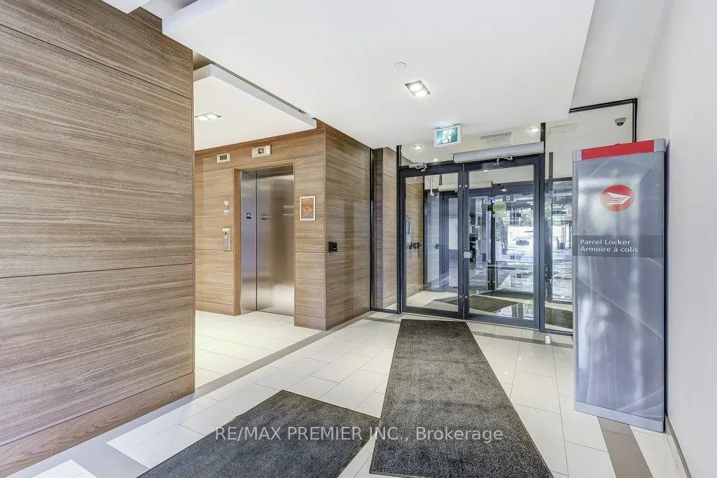 5260 Dundas Street, #C417