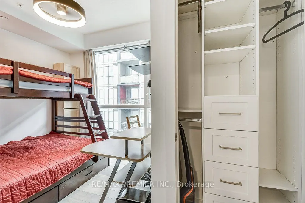 5260 Dundas Street, #C417