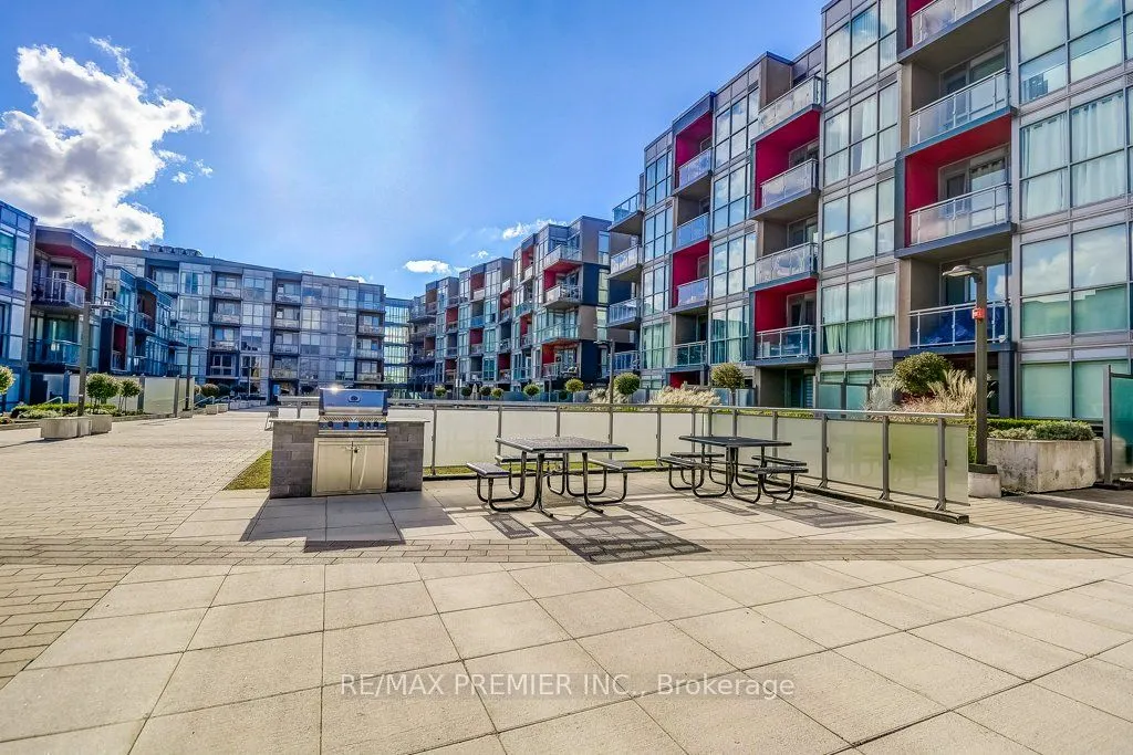 5260 Dundas Street, #C417