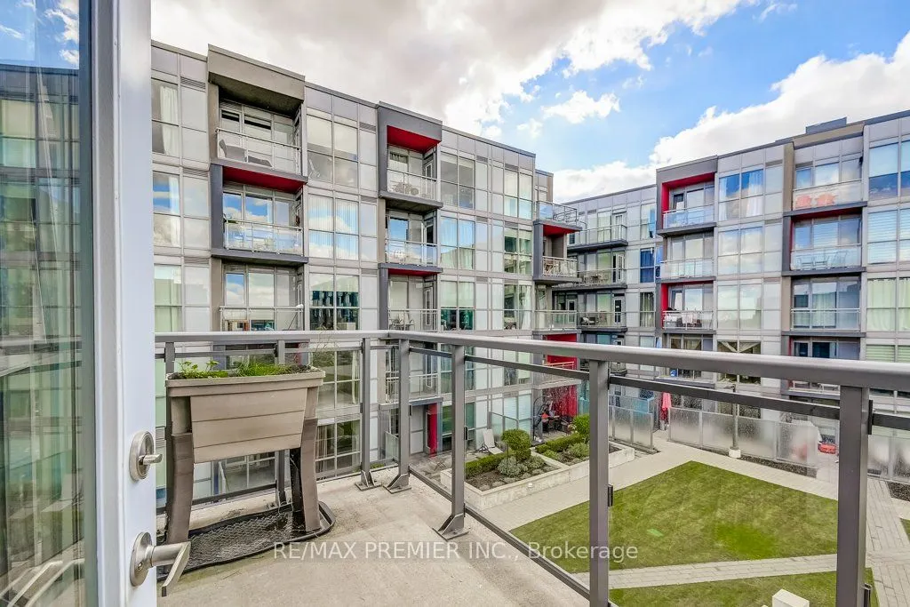 5260 Dundas Street, #C417