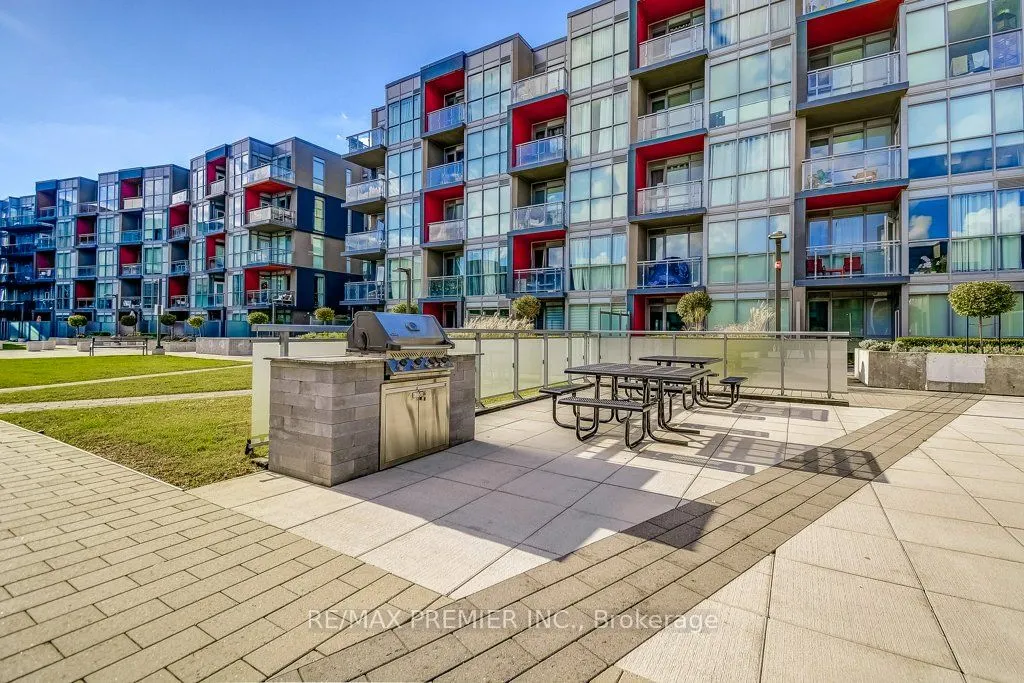 5260 Dundas Street, #C417