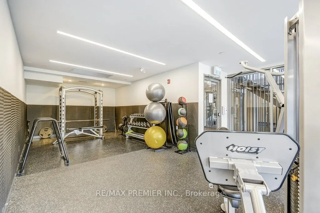 5260 Dundas Street, #C417