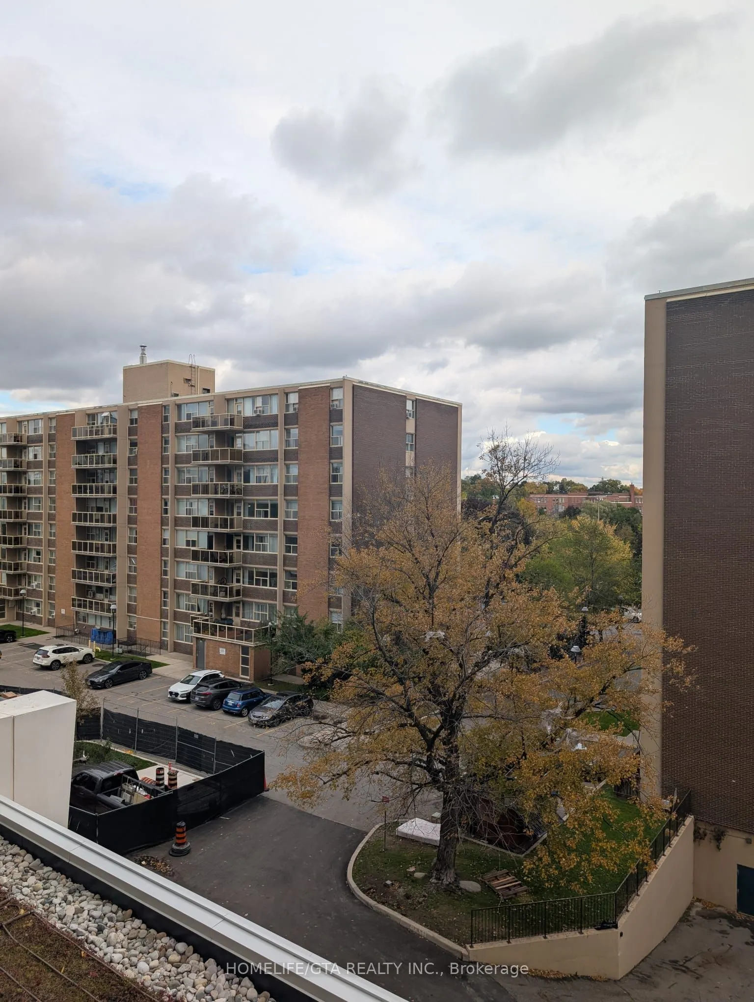 60 Central Park Road Way, #403