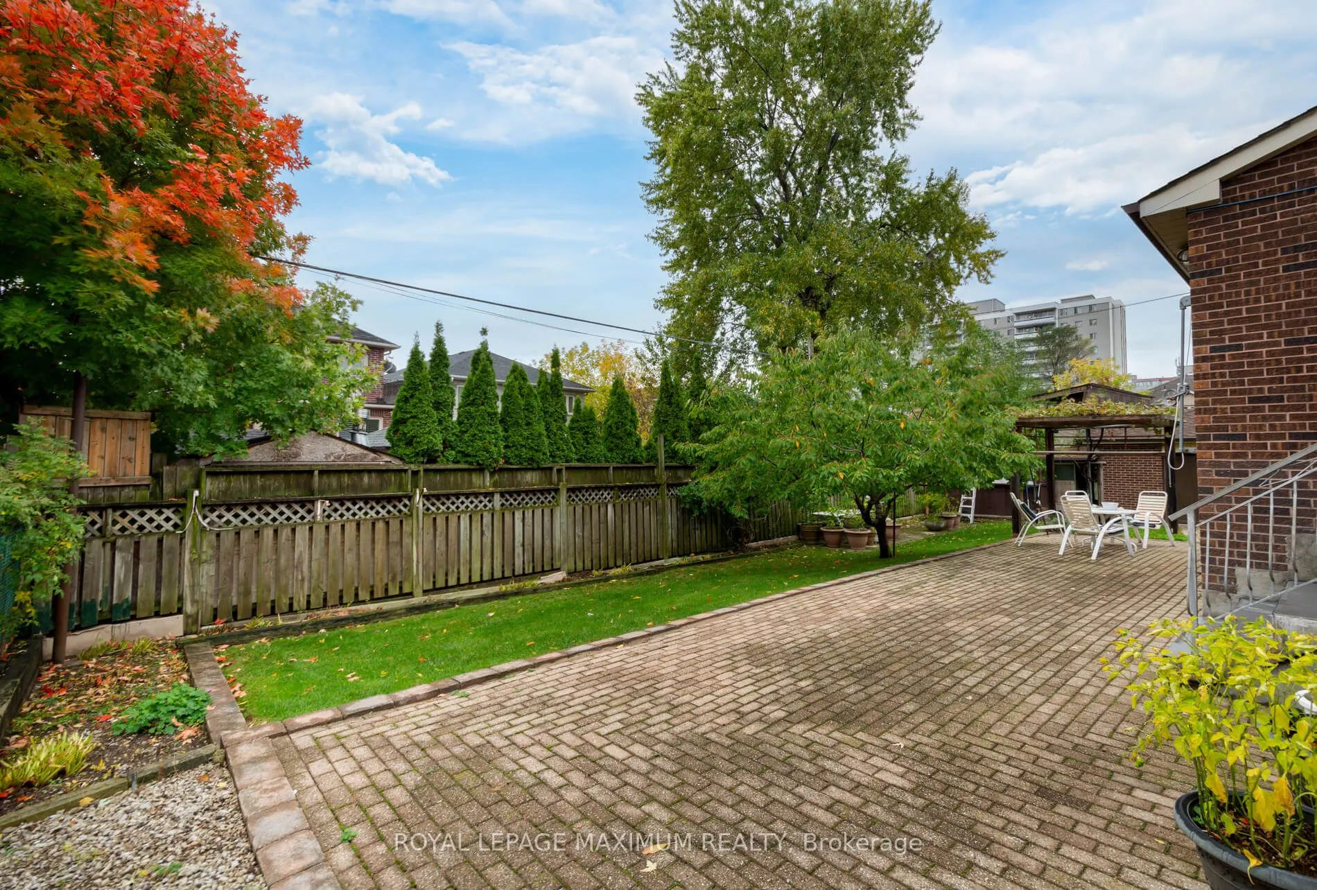 119 Glen Long Avenue