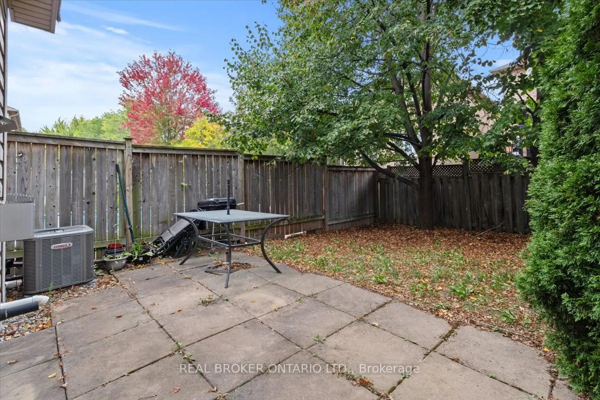 2069 Glenhampton Road