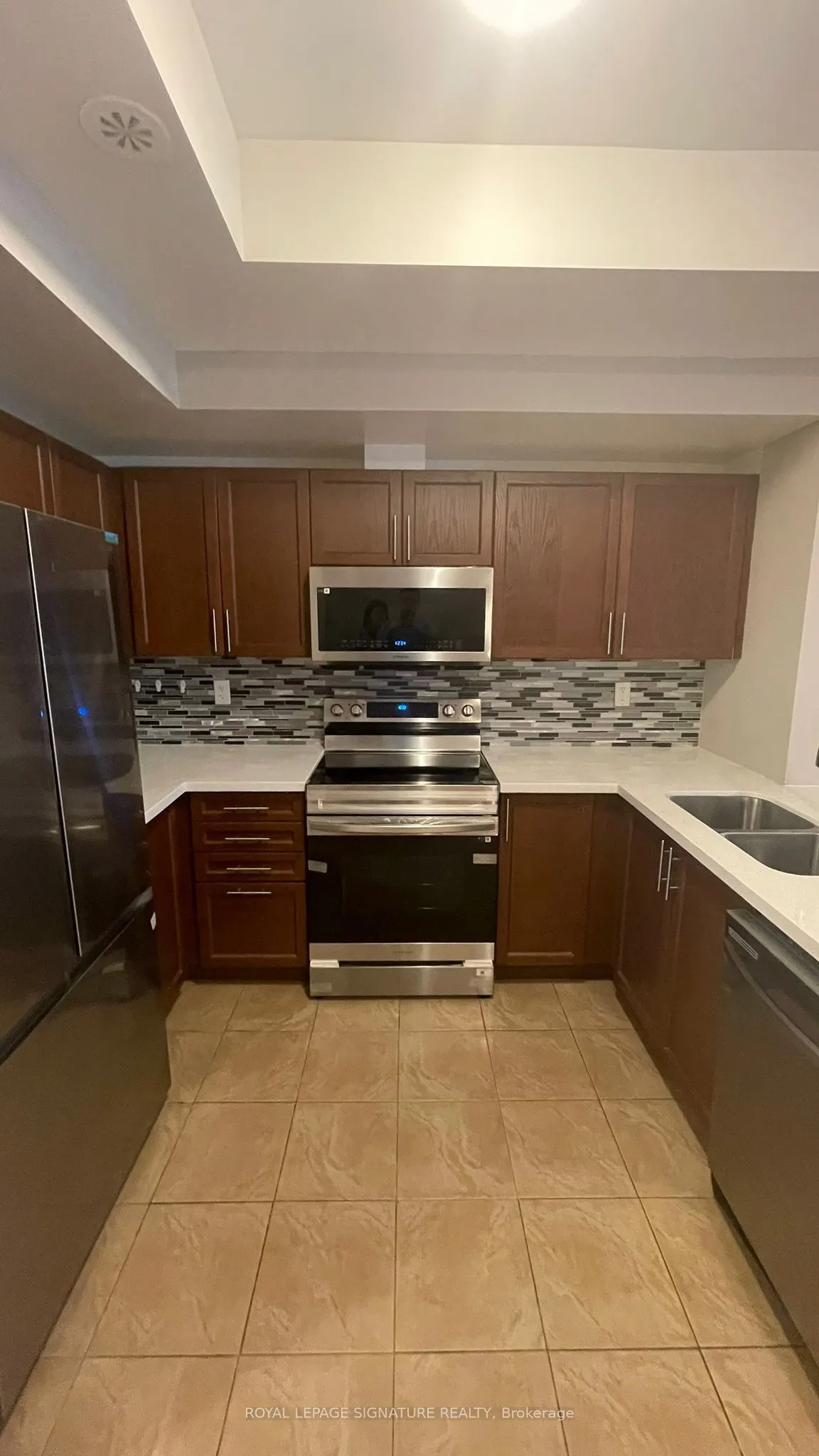 2420 Baronwood Drive, #32-02
