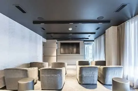 4655 Metcalfe Avenue, #404B