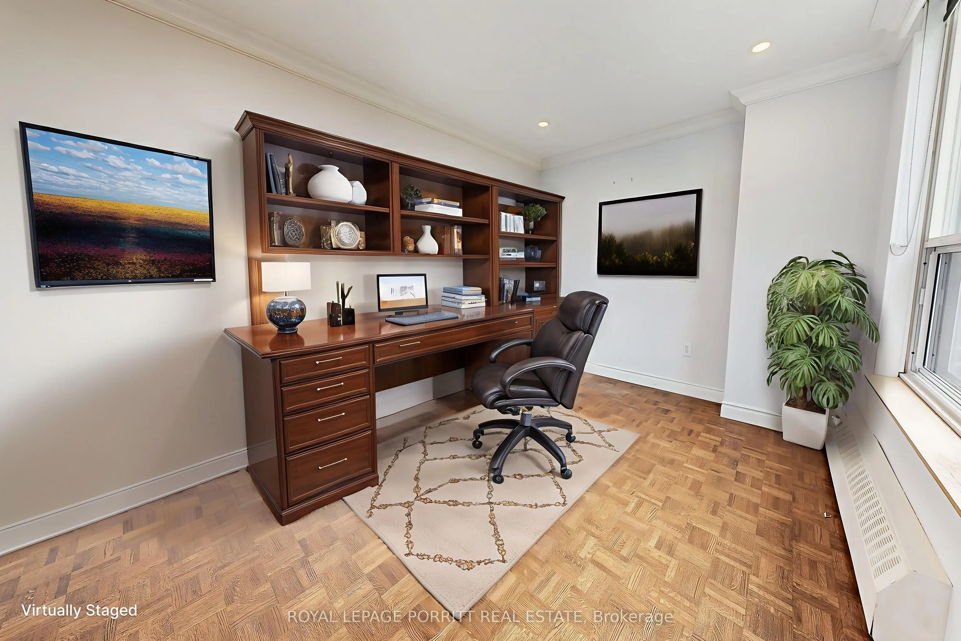 1515 Lakeshore Road E, #2007