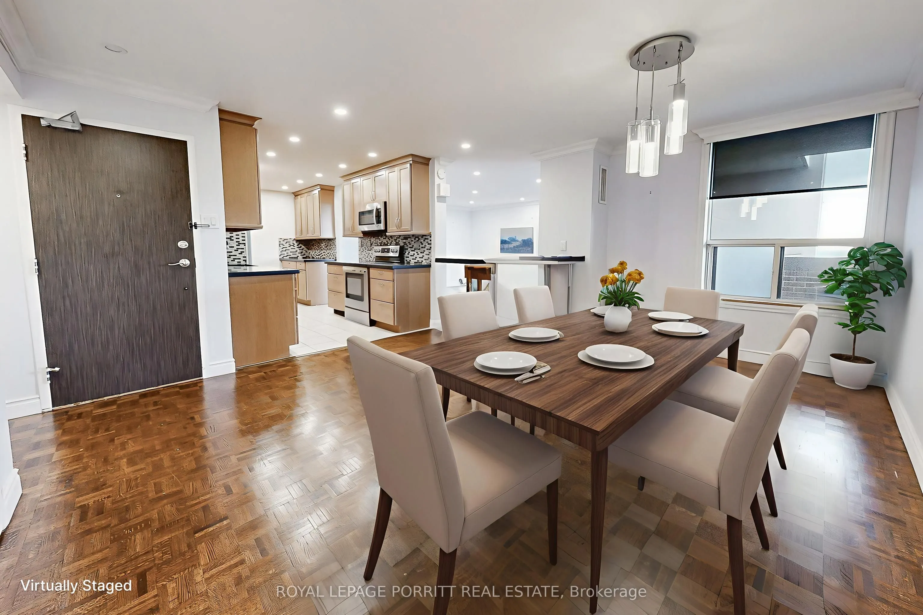 1515 Lakeshore Road E, #2007