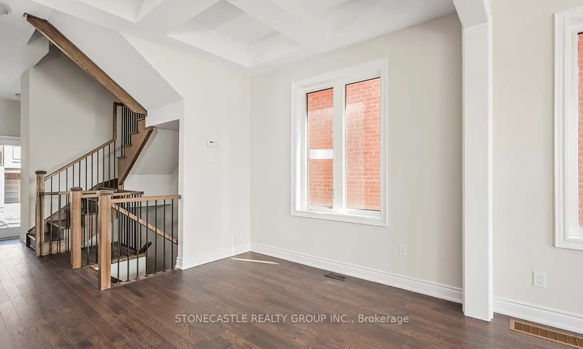 1300 Anthonia Trail