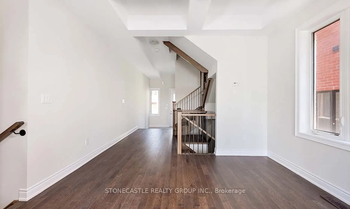 1300 Anthonia Trail