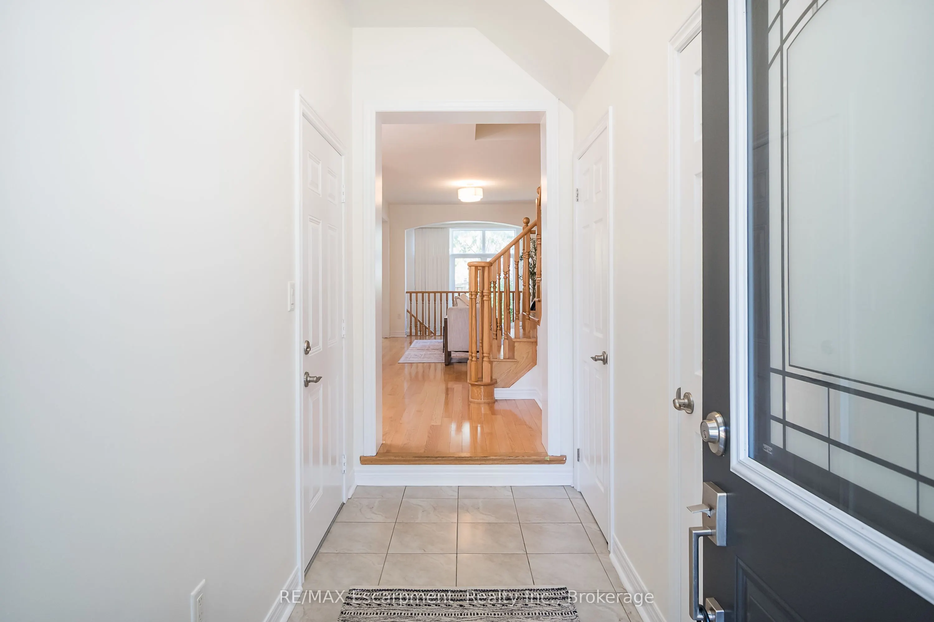 10 Cedarcrest Street