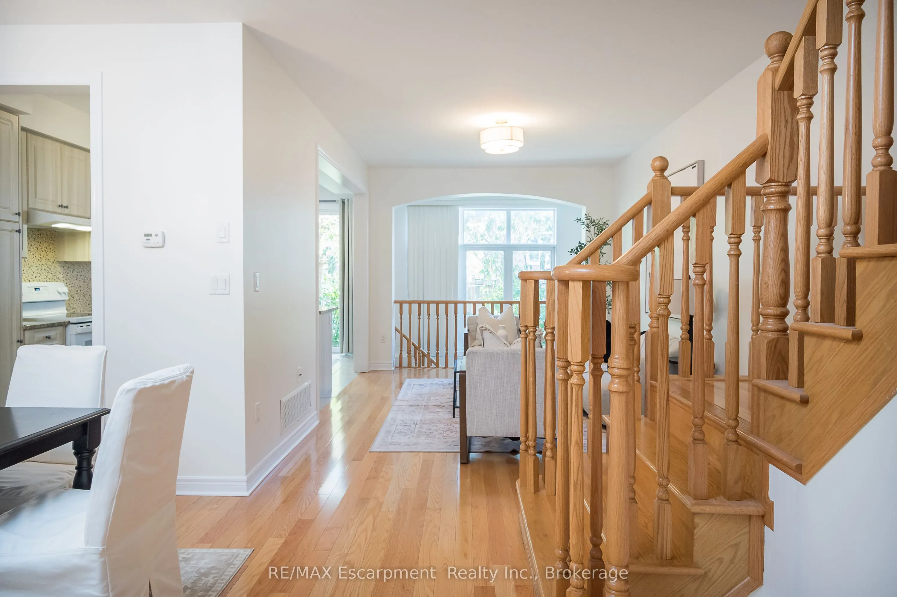 10 Cedarcrest Street