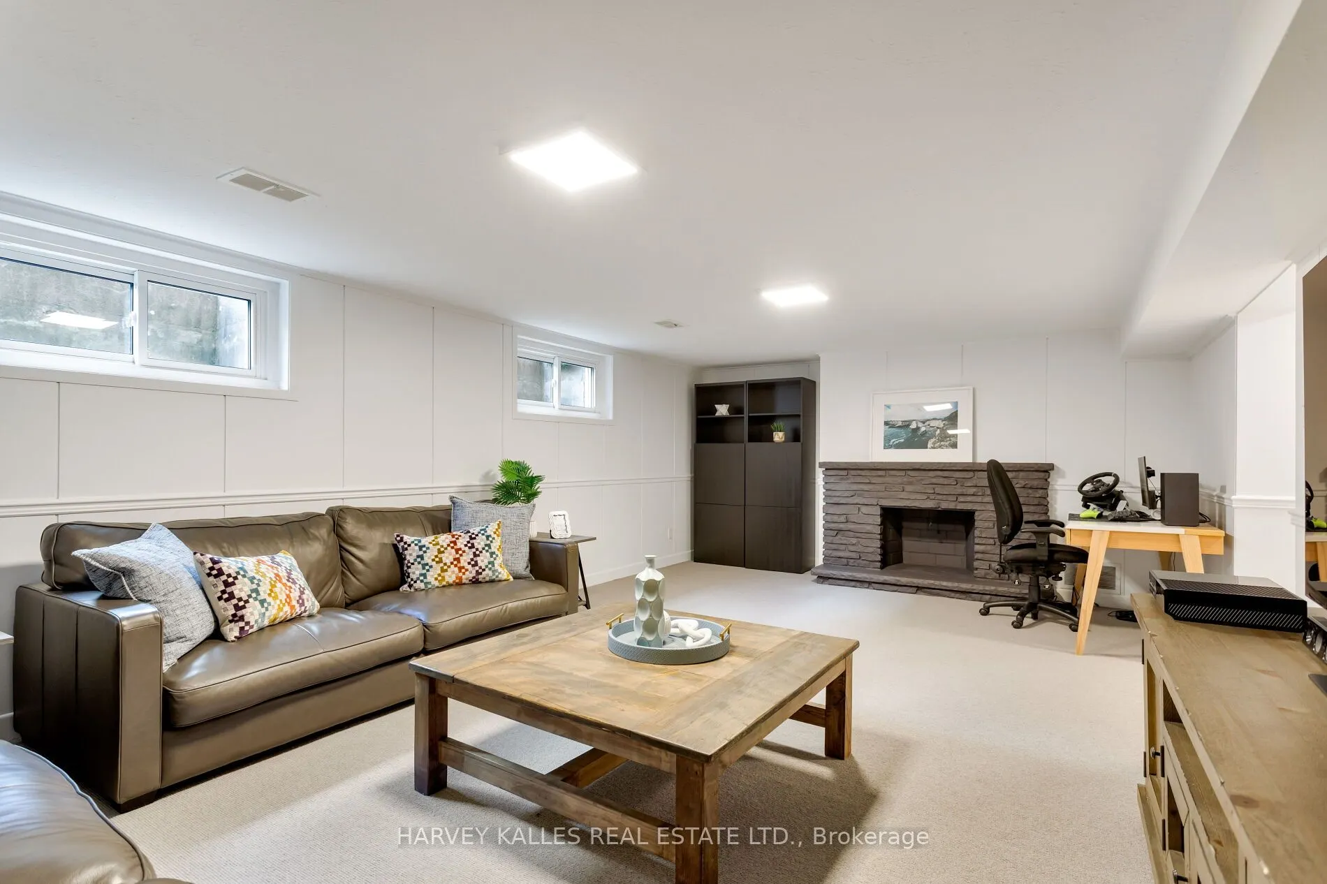 36 Ravensbourne Crescent