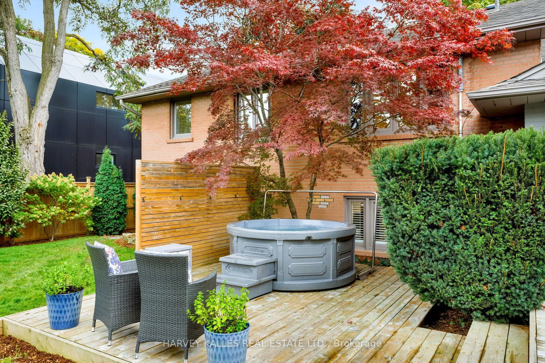 36 Ravensbourne Crescent
