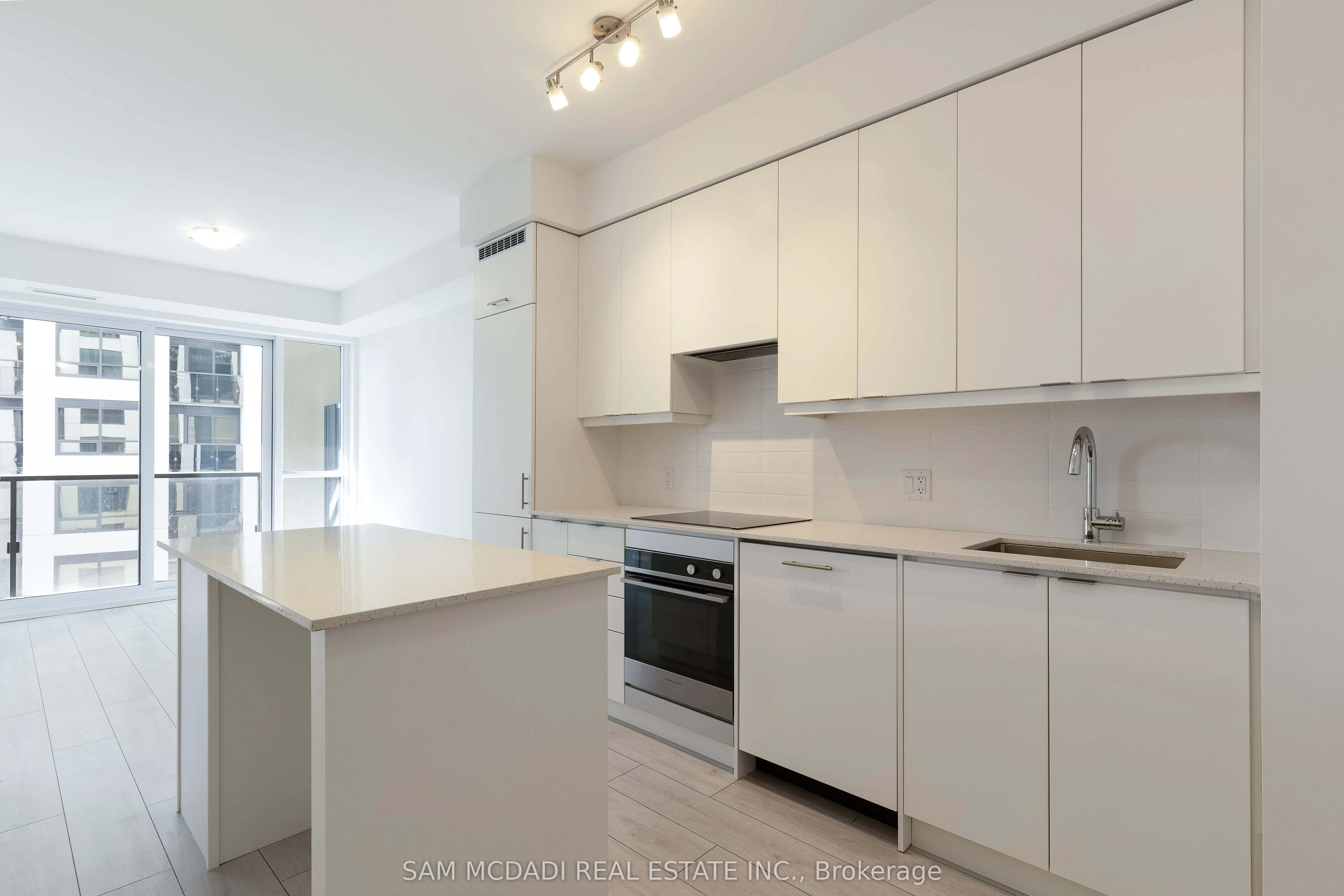 30 Elm Drive, #1509