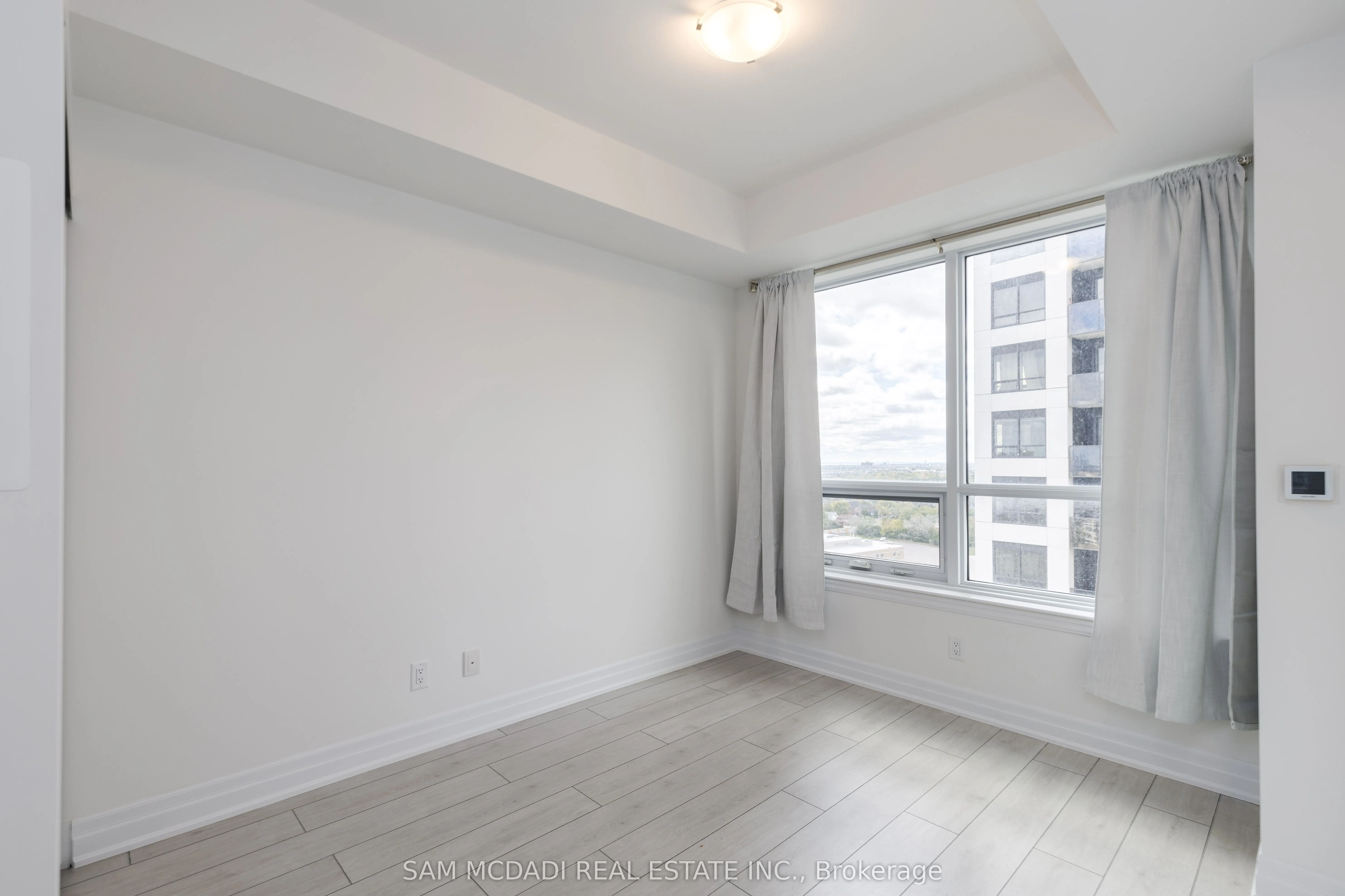 30 Elm Drive, #1509