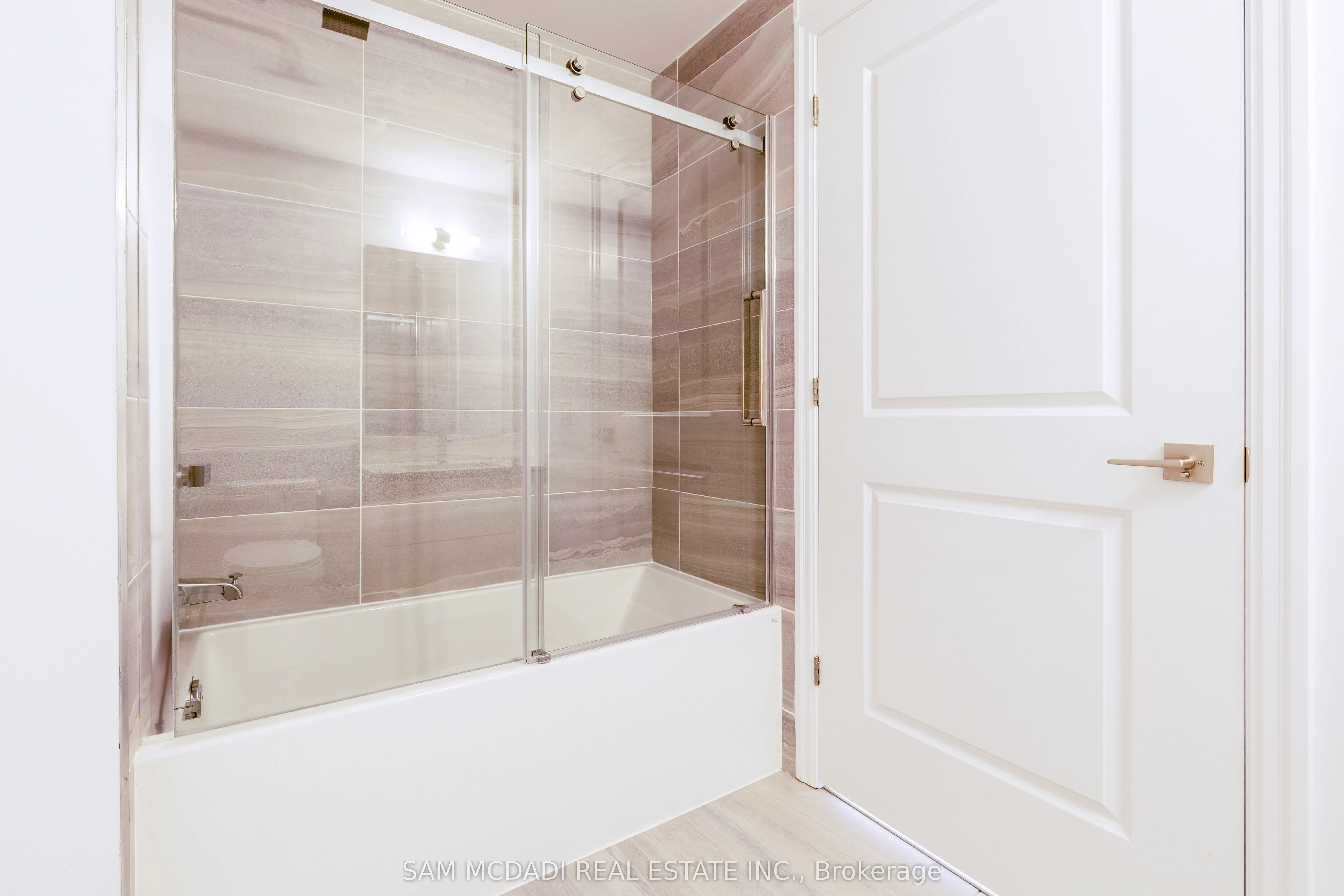30 Elm Drive, #1509