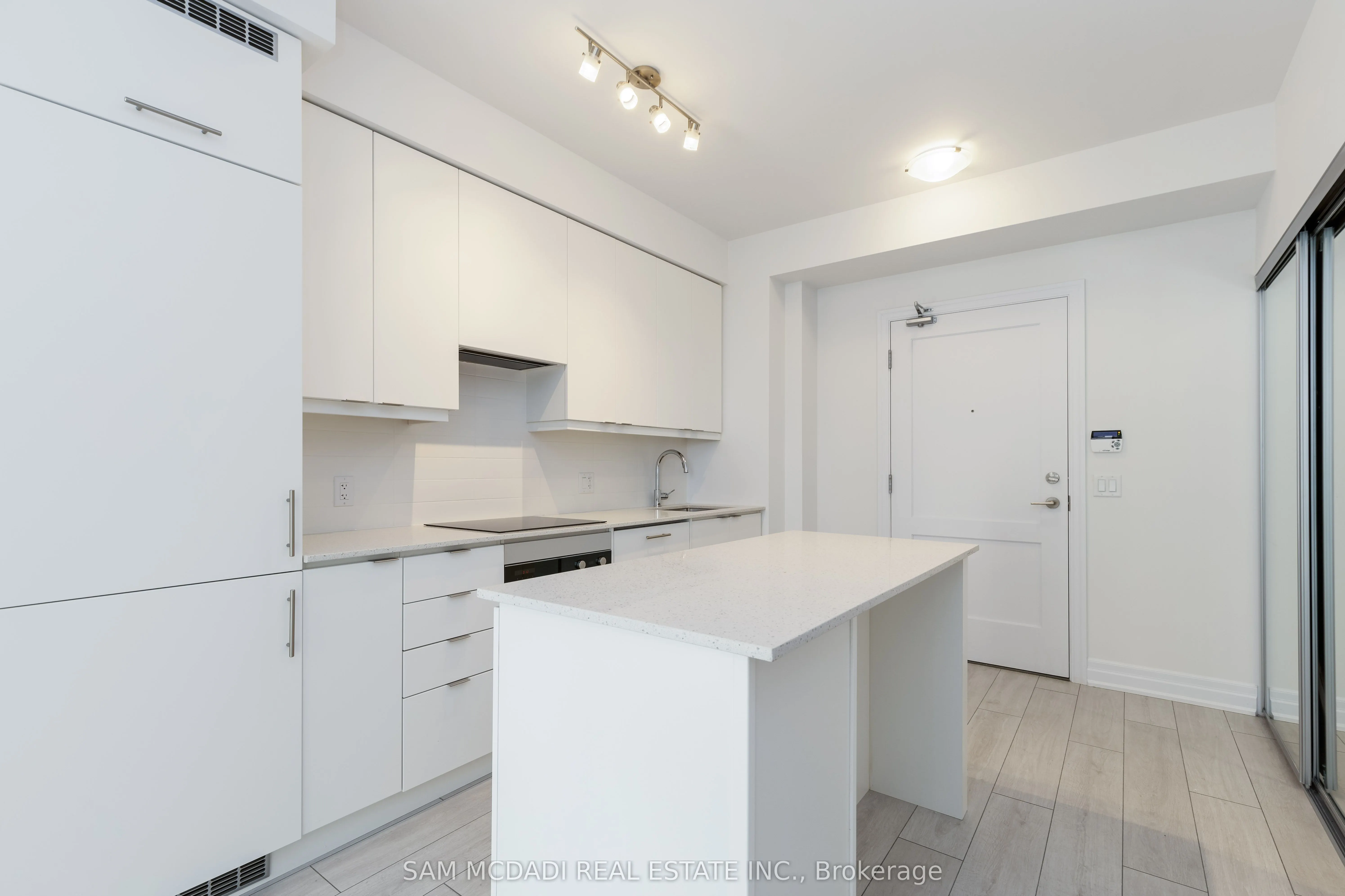 30 Elm Drive, #1509
