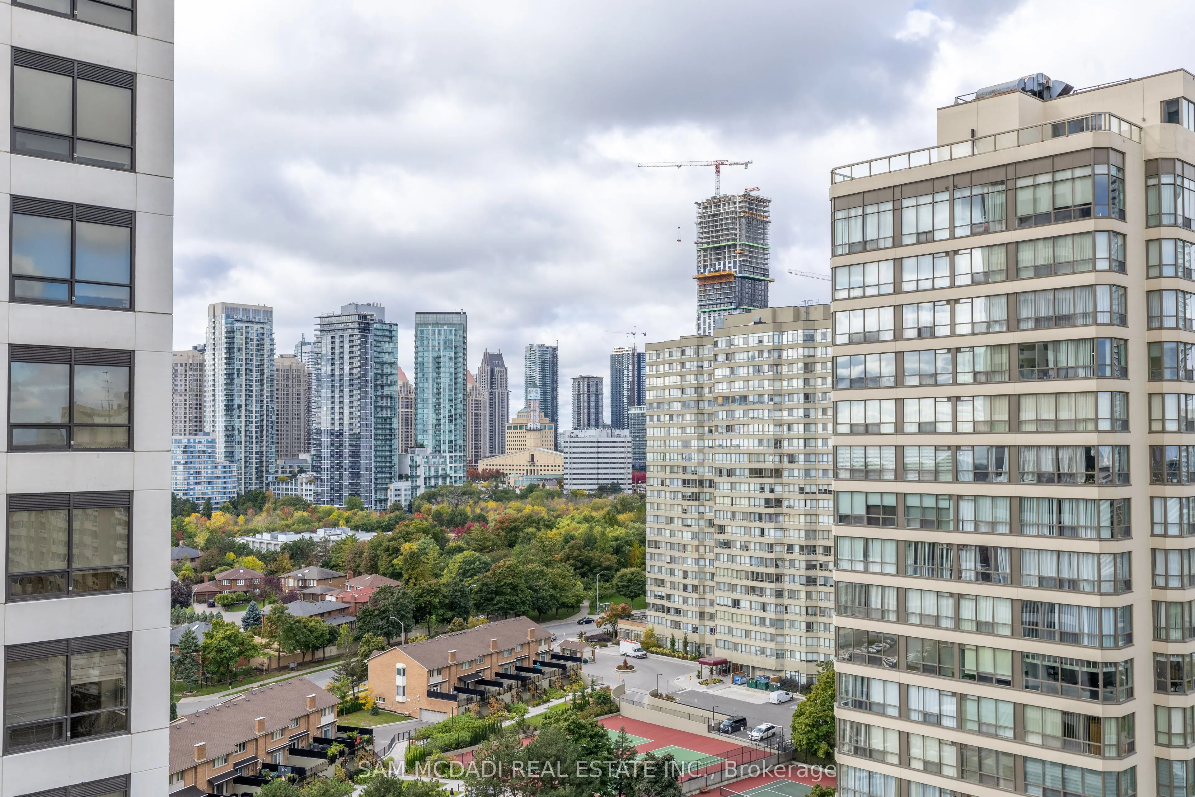 30 Elm Drive, #1509