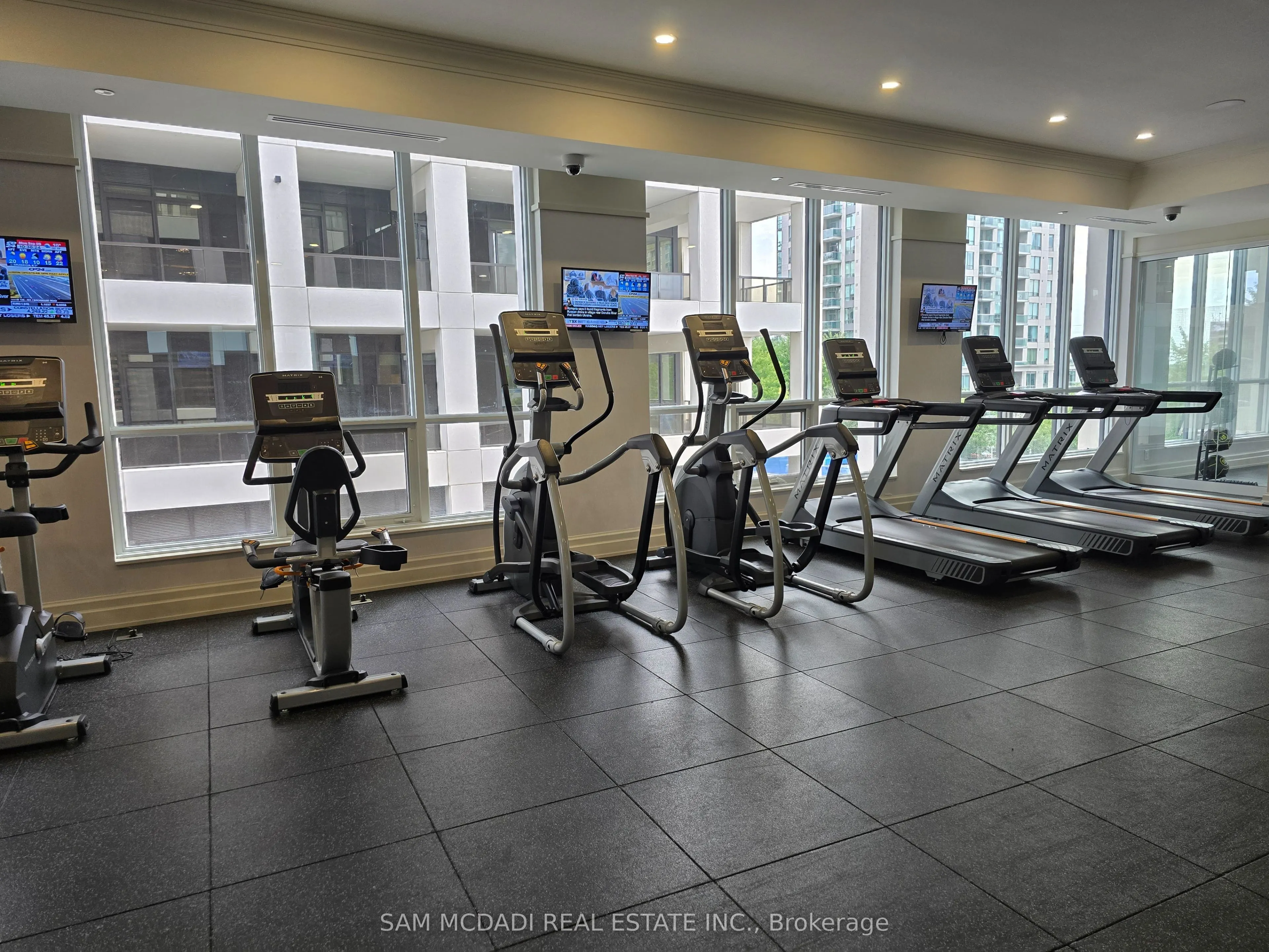 30 Elm Drive, #1509