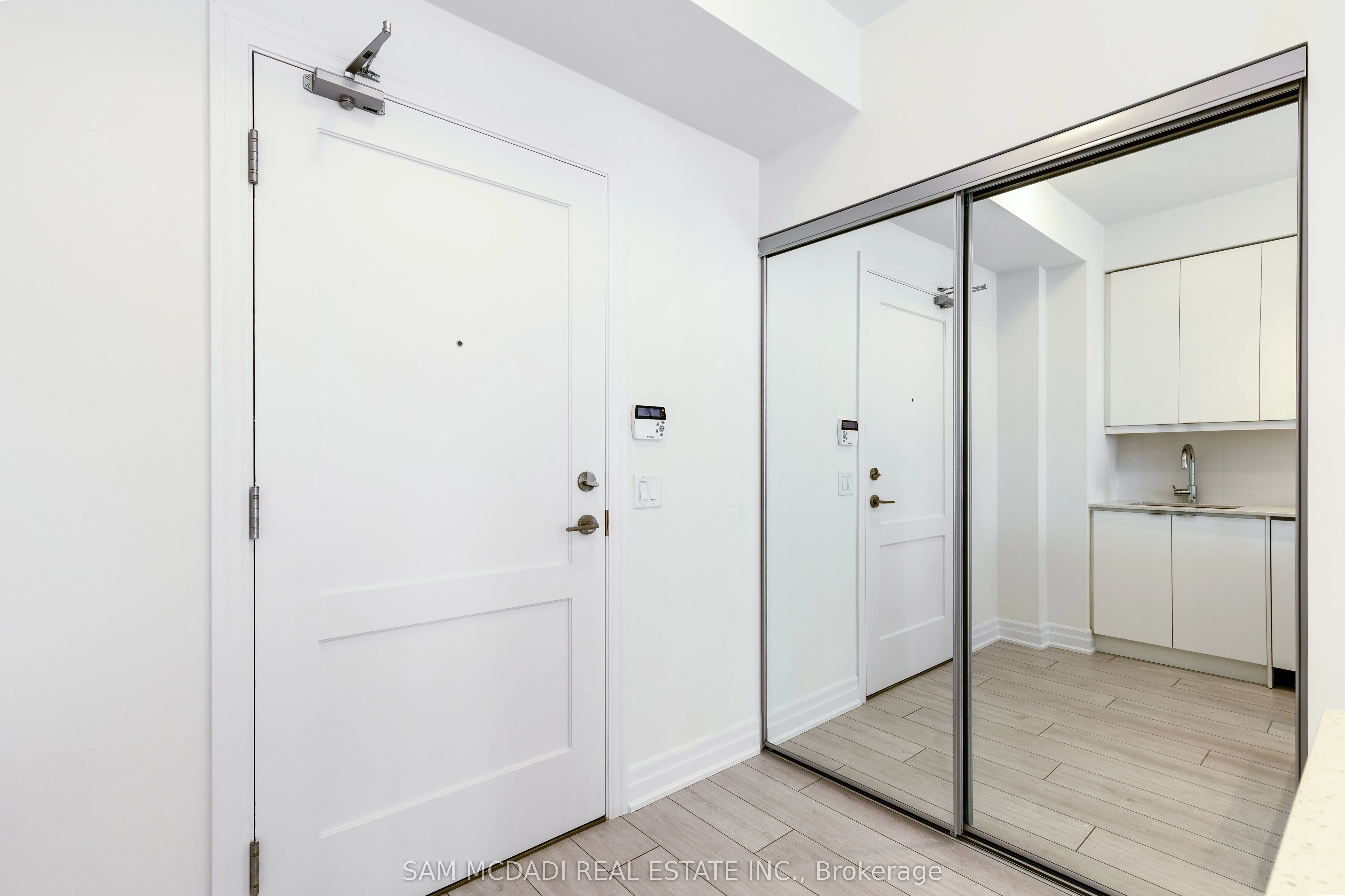 30 Elm Drive, #1509
