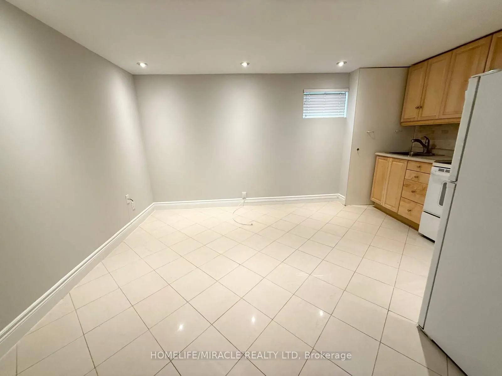 91 Garside Crescent