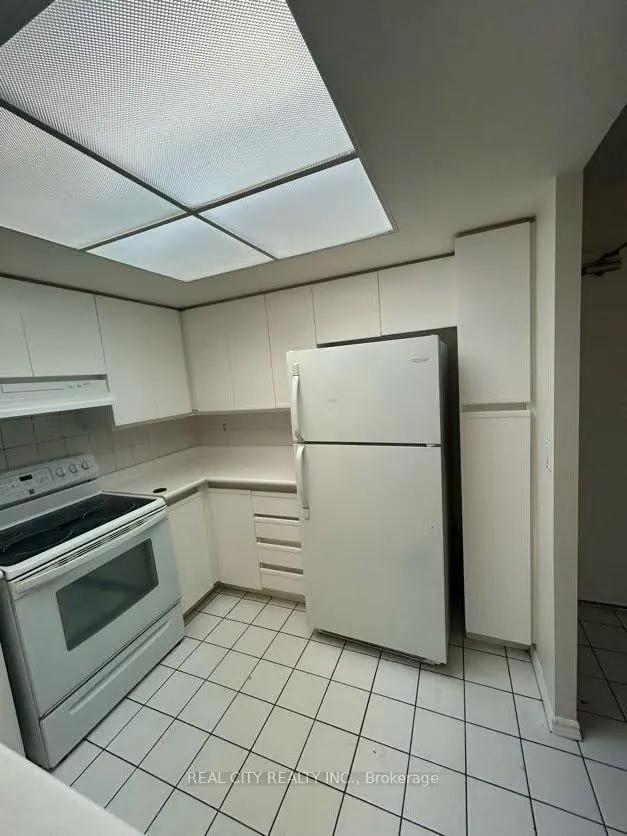 325 Webb Drive, ##2008
