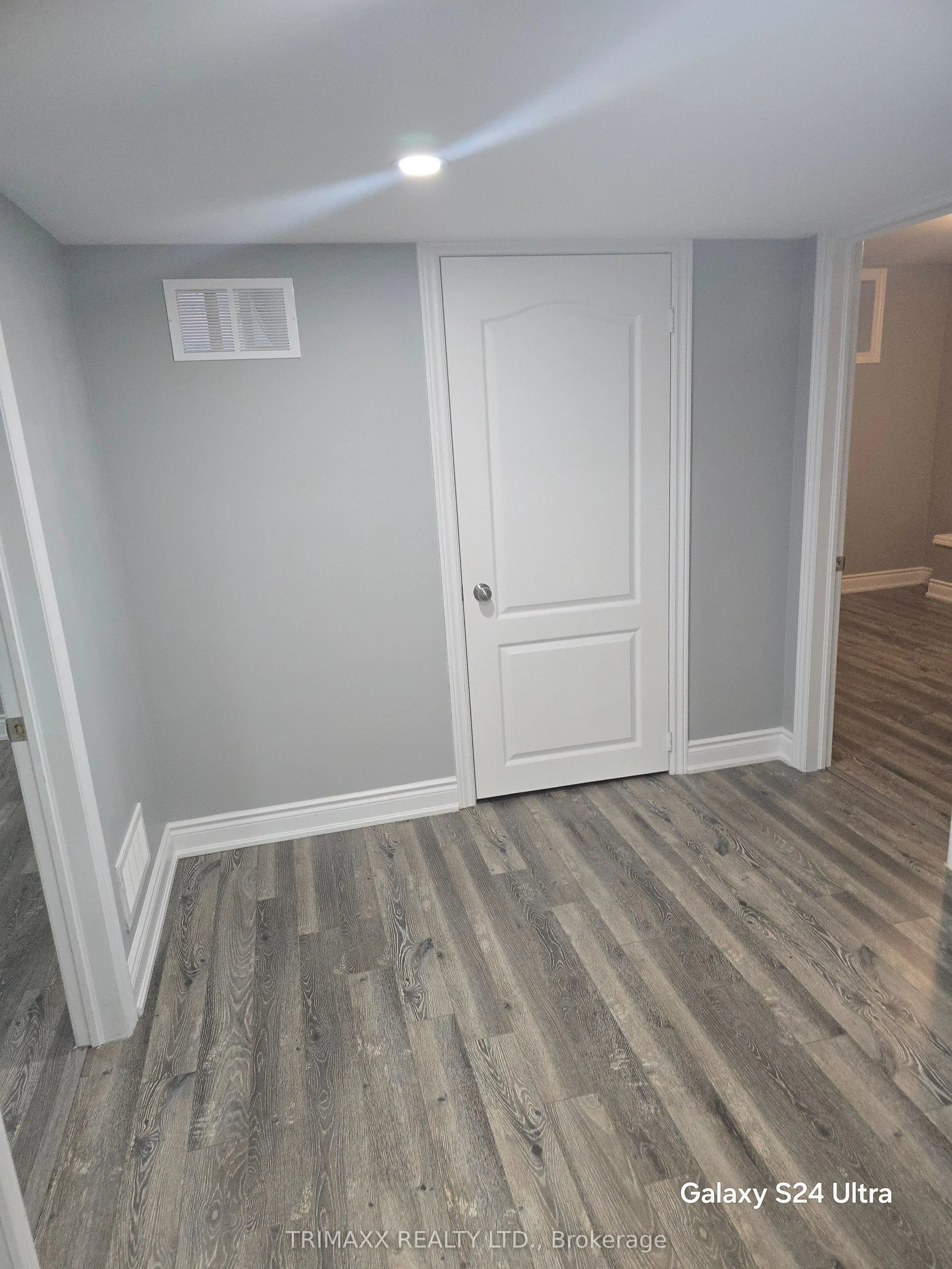 91 Earlsbridge Boulevard, #Basement