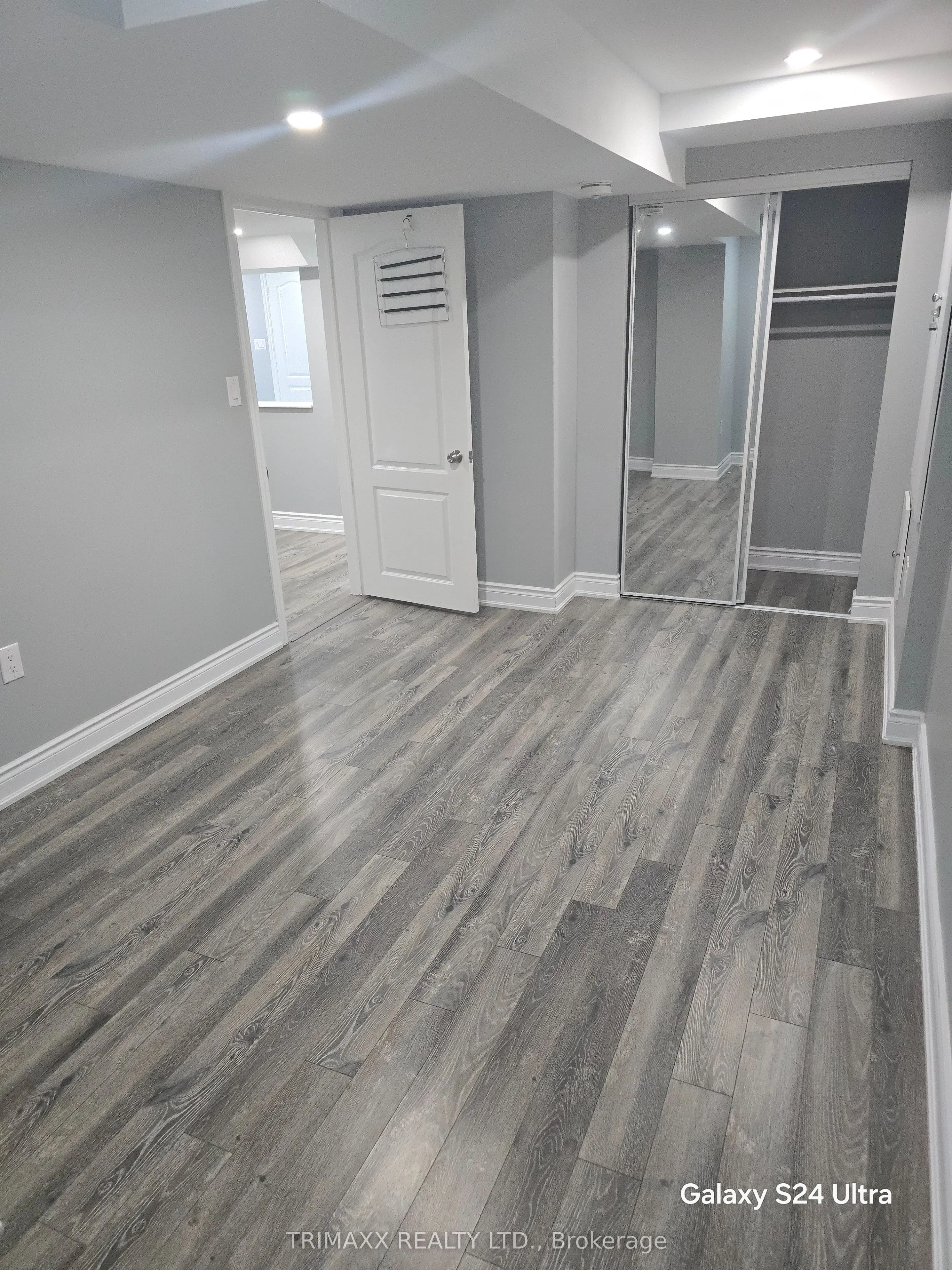 91 Earlsbridge Boulevard, #Basement