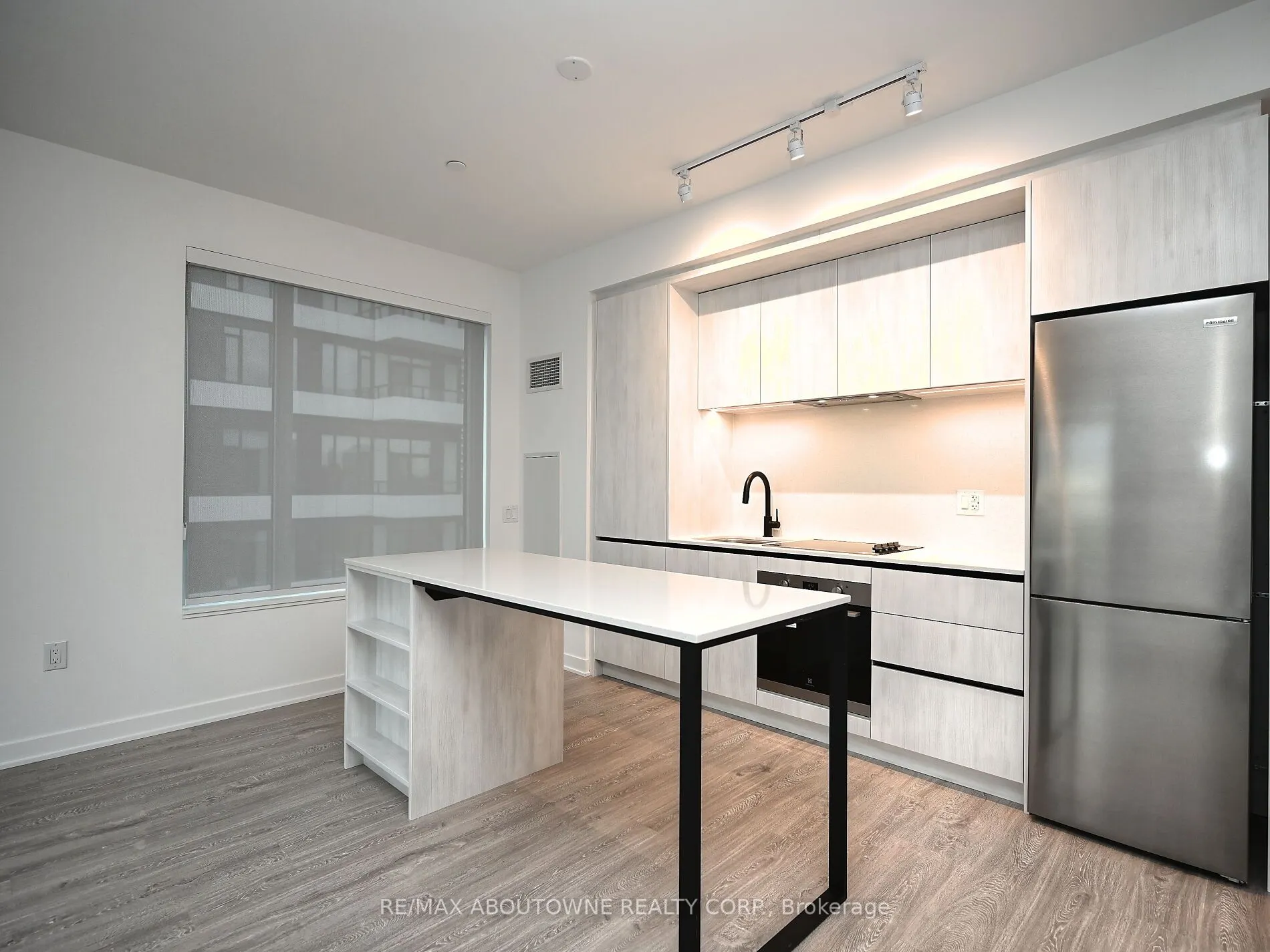 1495 Eglinton Avenue W, #704