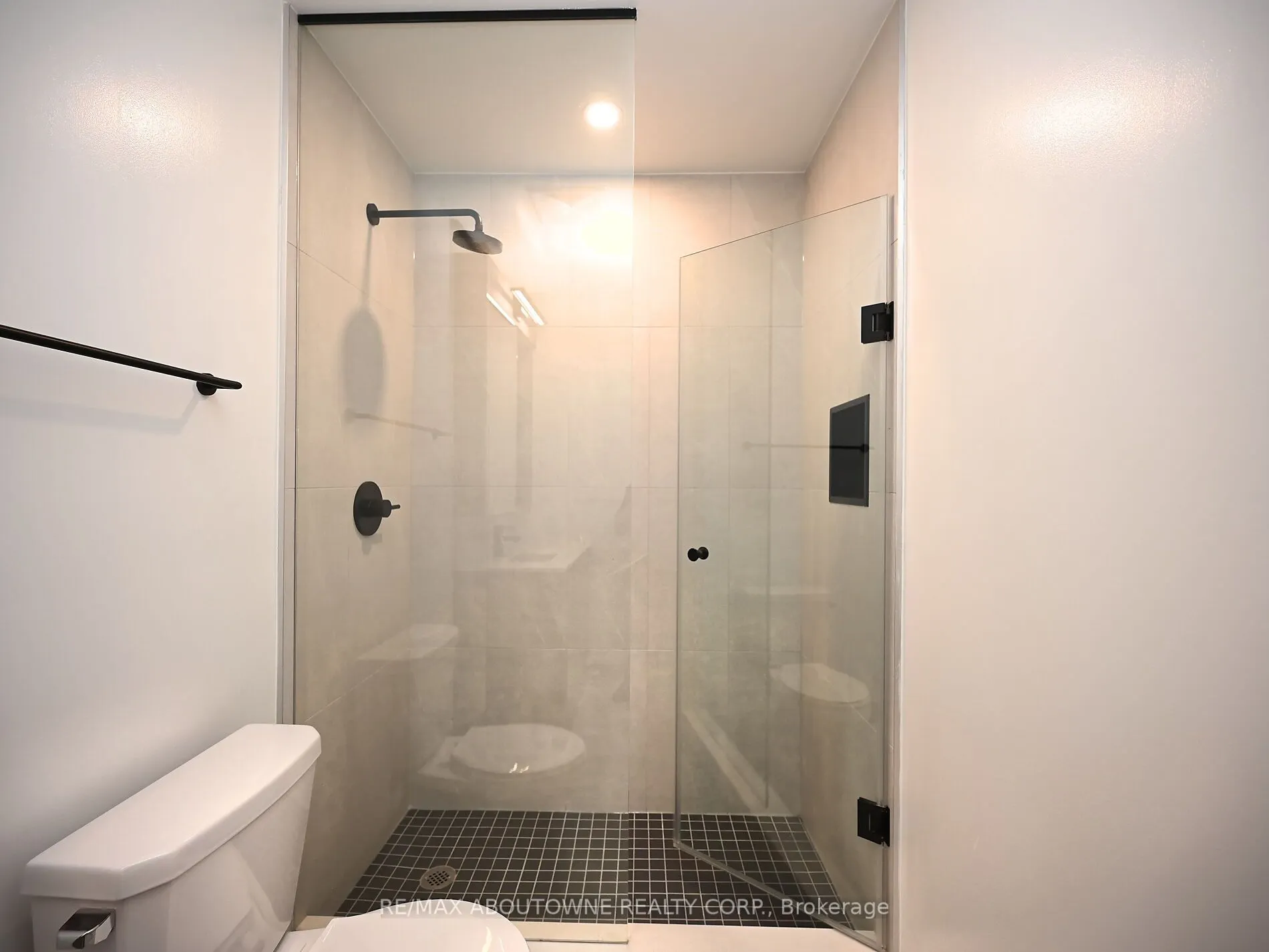1495 Eglinton Avenue W, #704