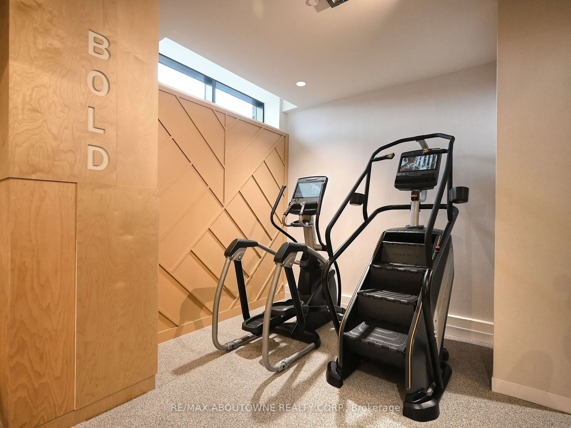 1495 Eglinton Avenue W, #704