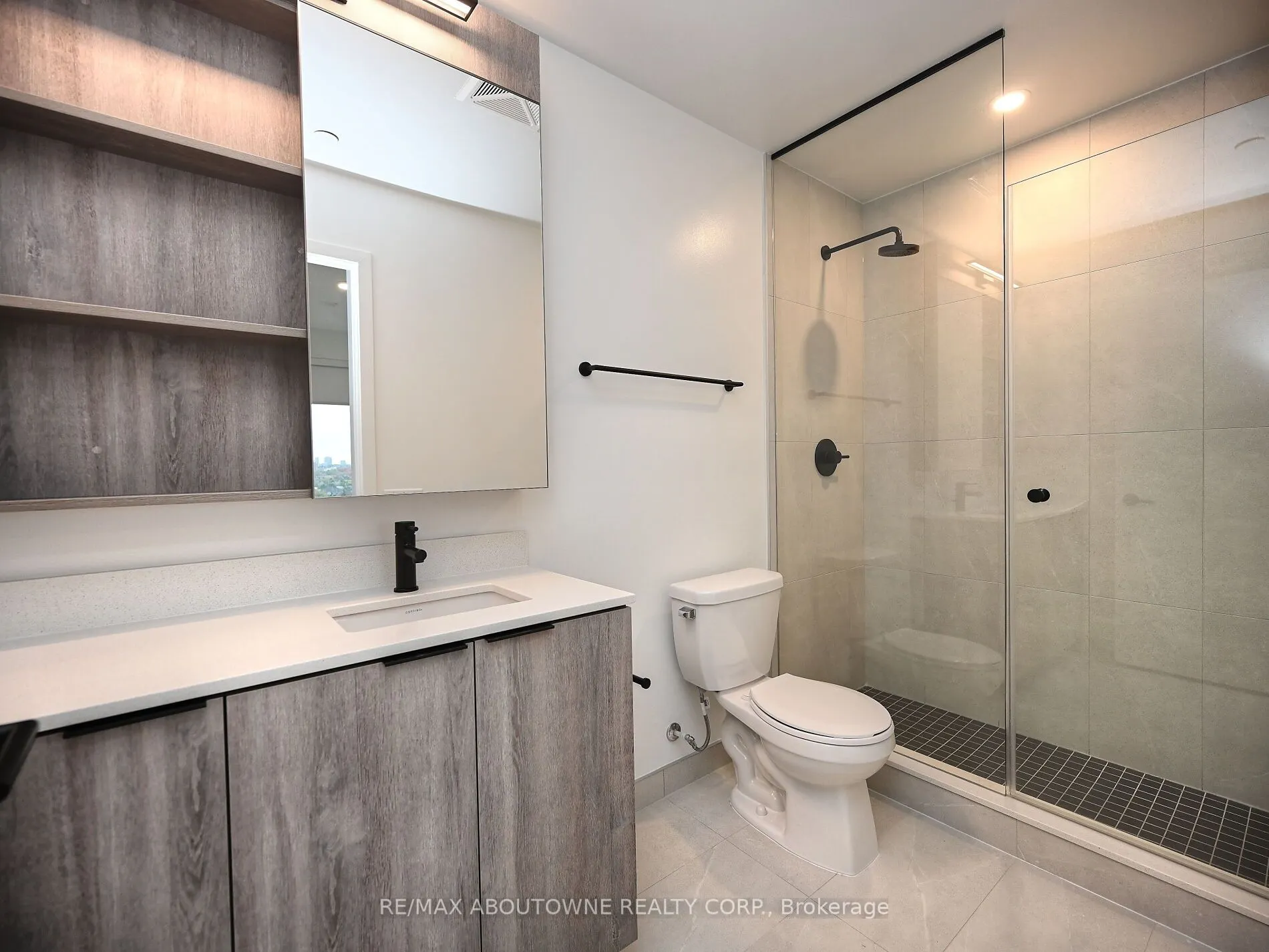 1495 Eglinton Avenue W, #704