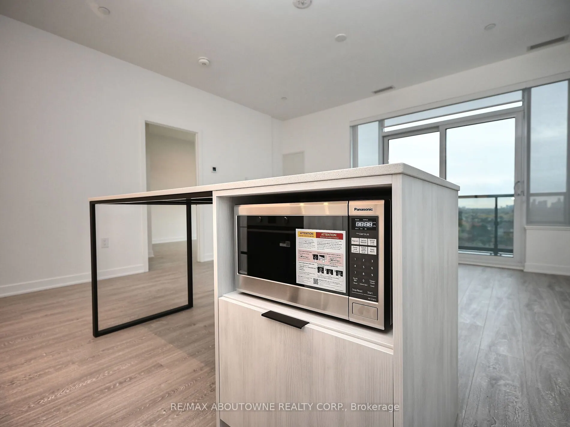 1495 Eglinton Avenue W, #704