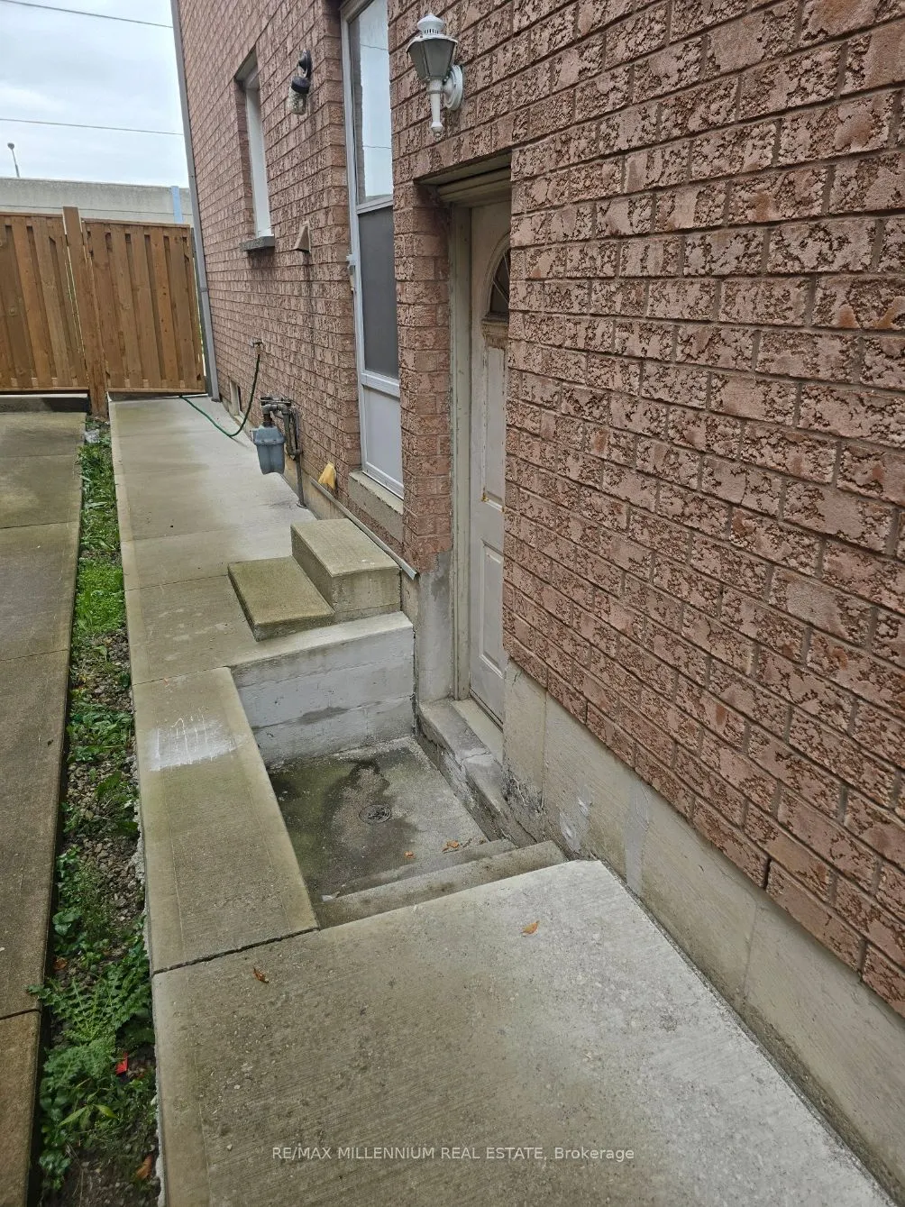 83 Cinrickbar Drive
