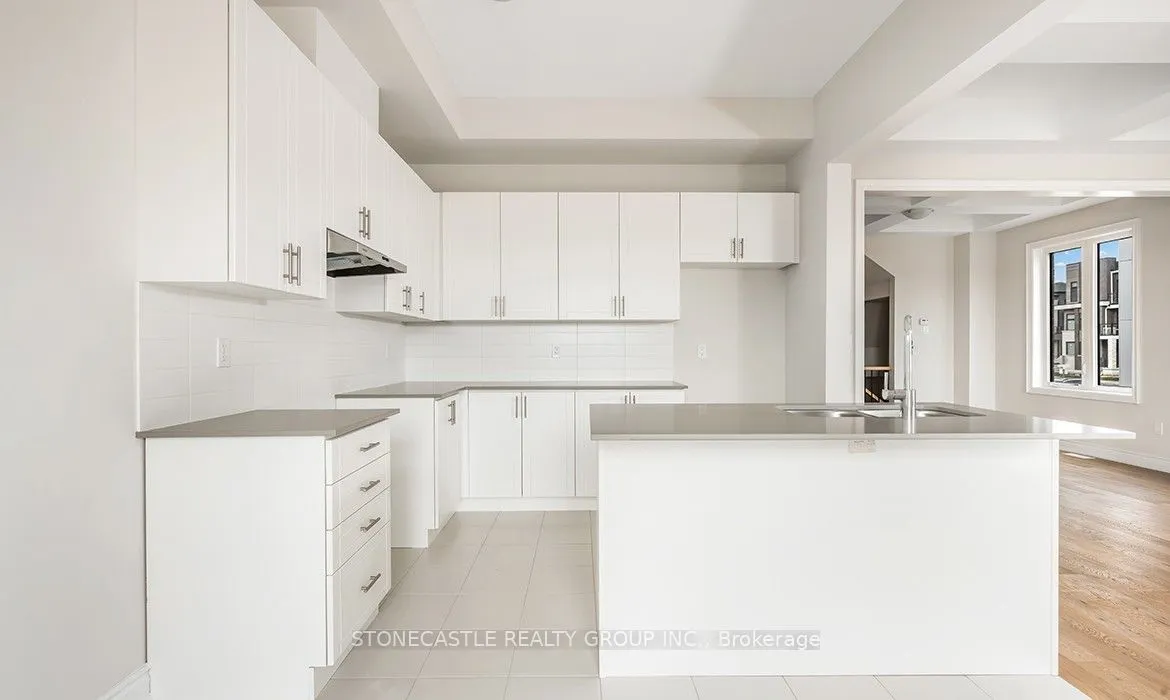 1388 Courtleigh Trail