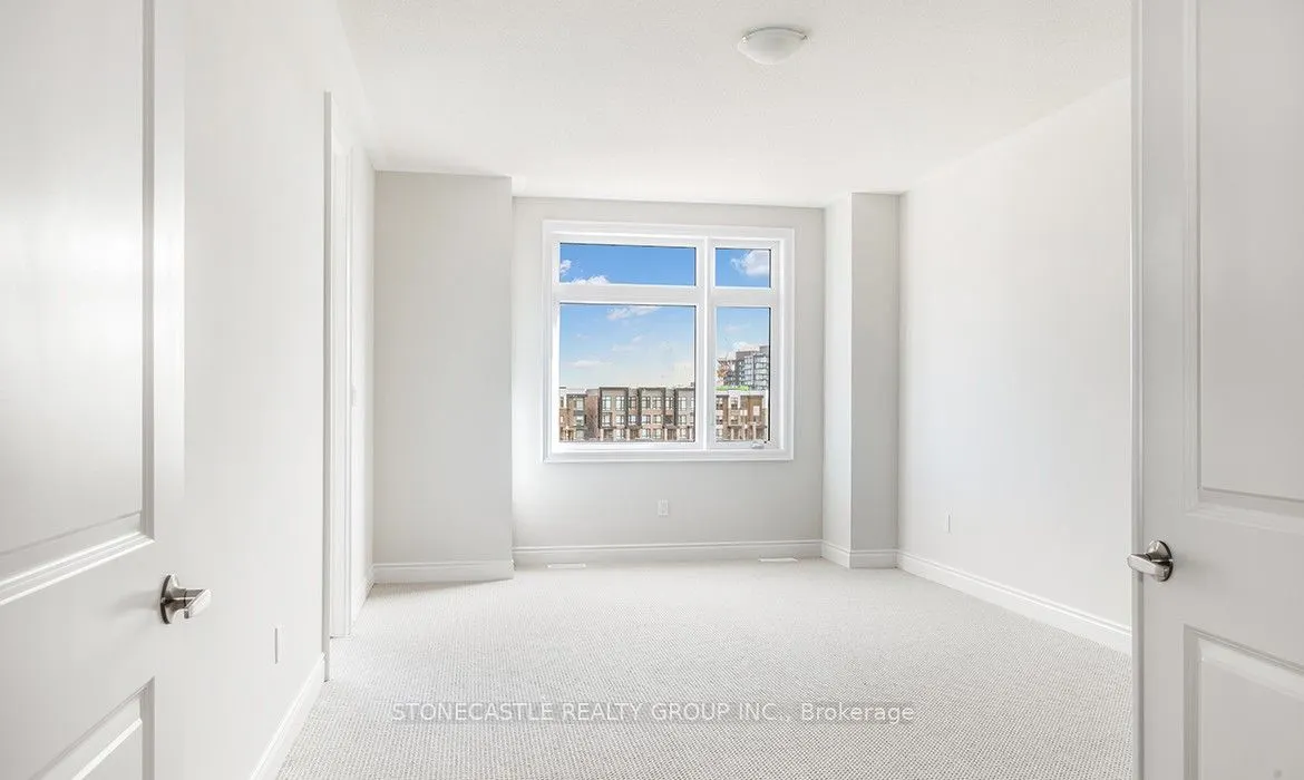 1388 Courtleigh Trail