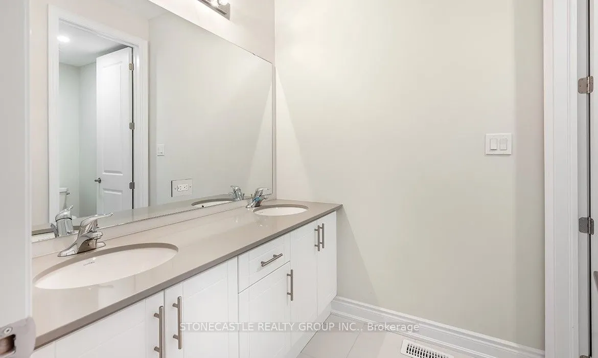 1388 Courtleigh Trail