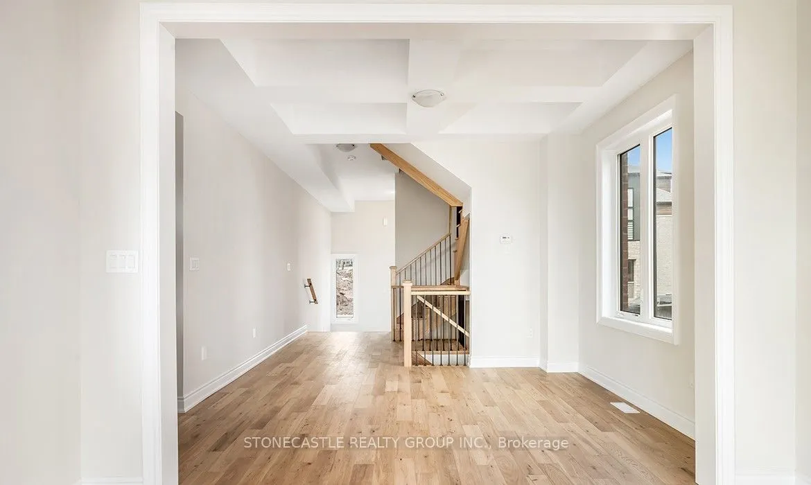 1388 Courtleigh Trail