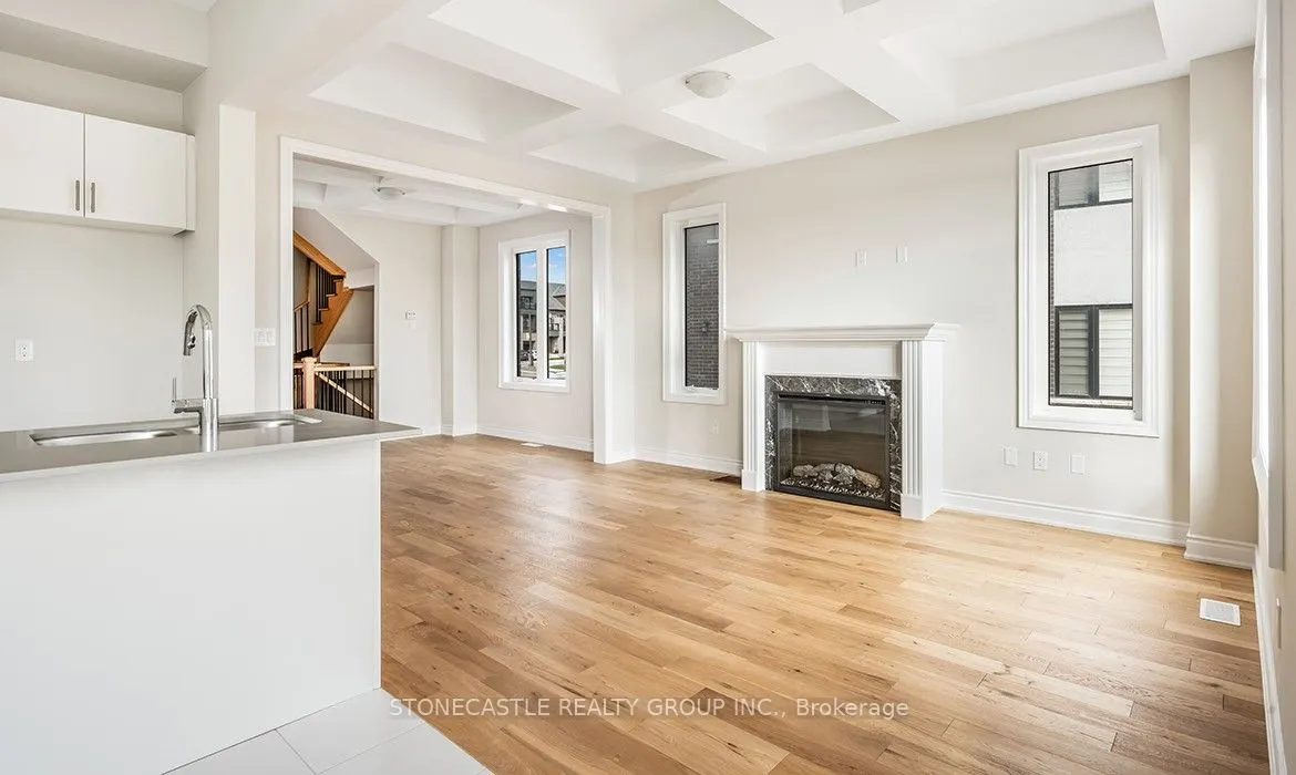 1388 Courtleigh Trail