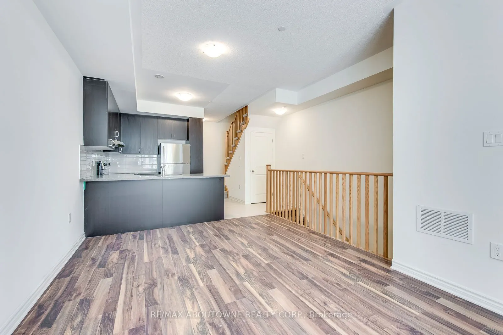 2212 Bromsgrove Road, #15