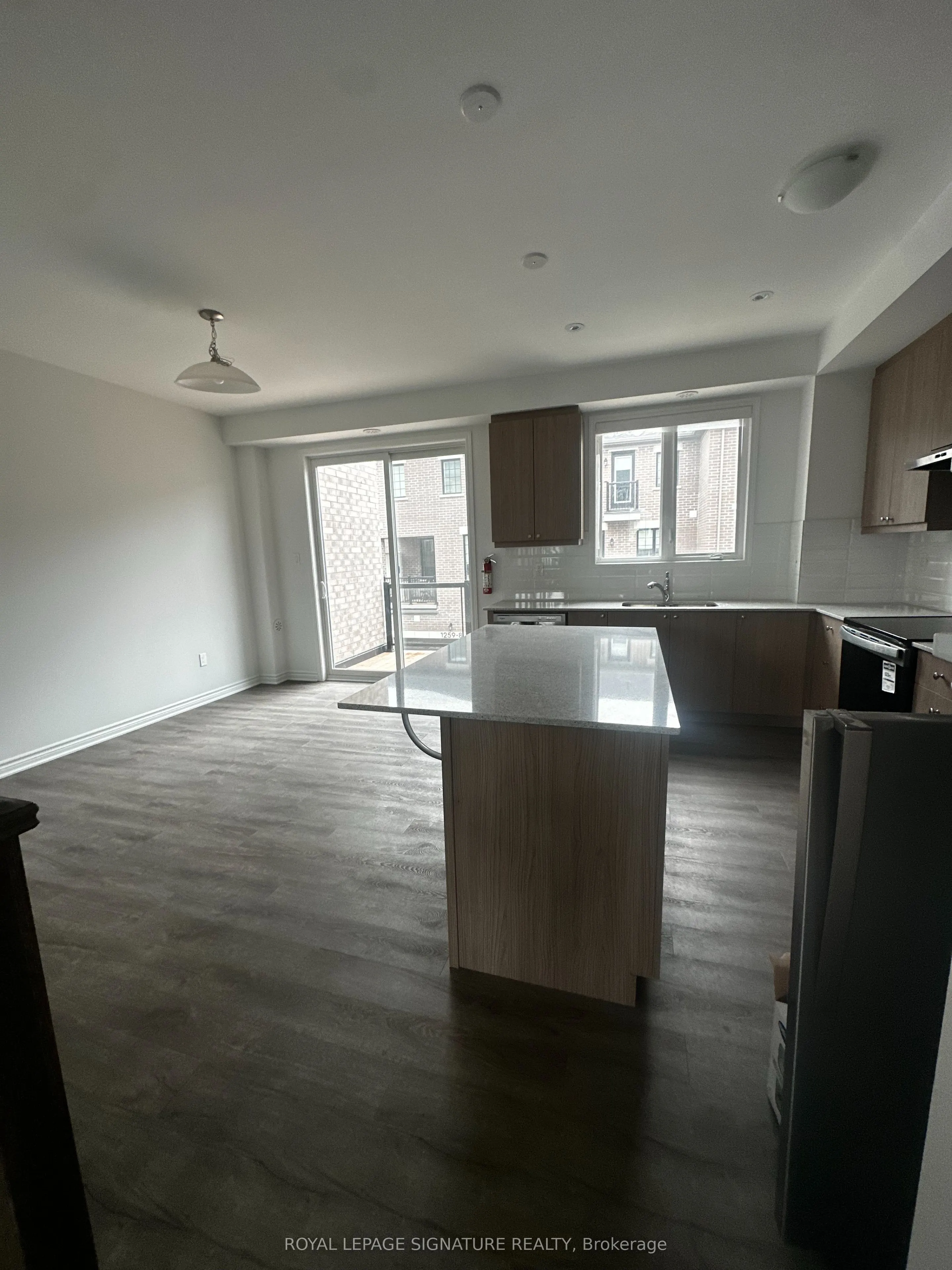 1259 Lily Crescent, #24