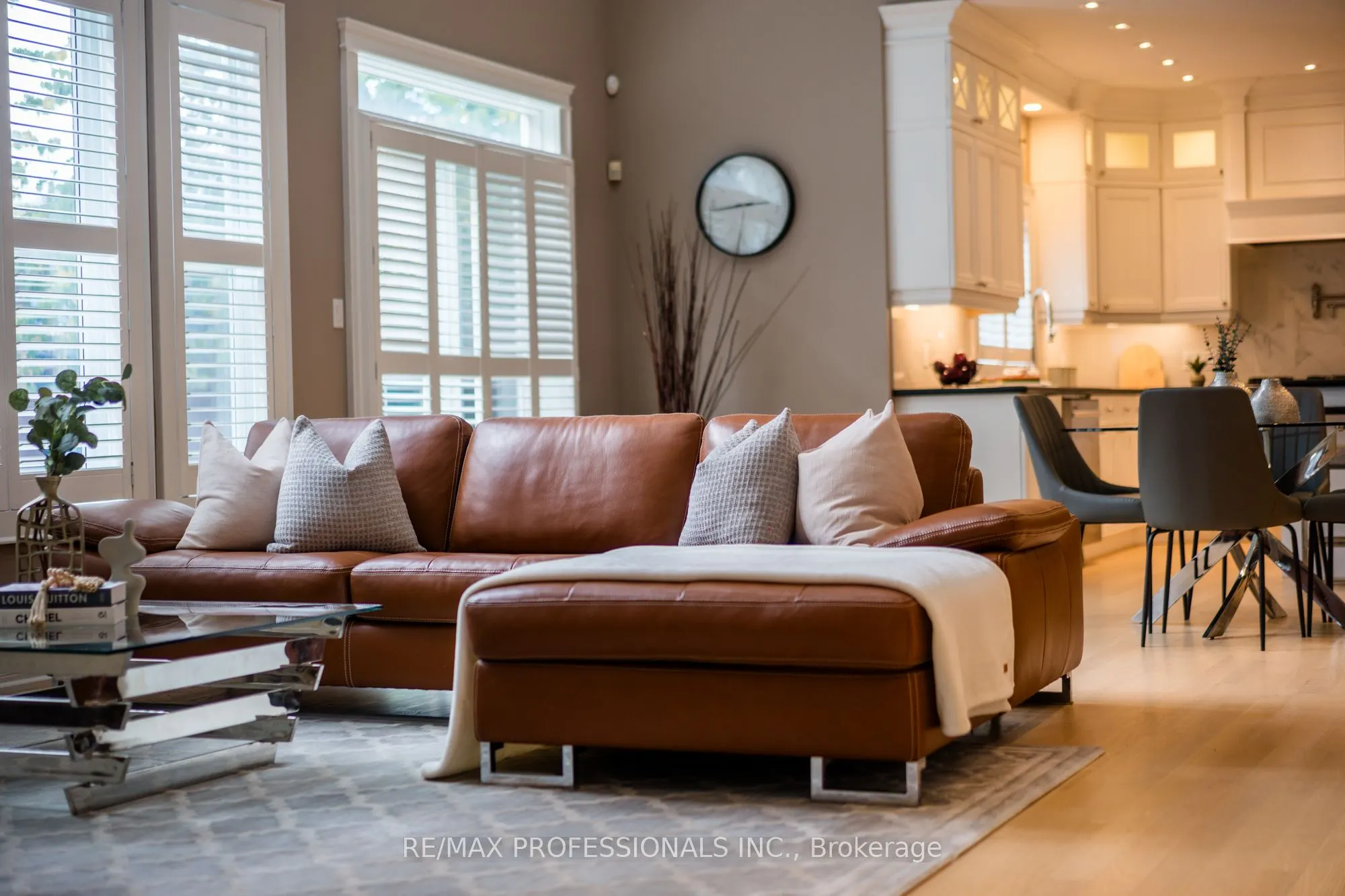 354 Country Club Crescent