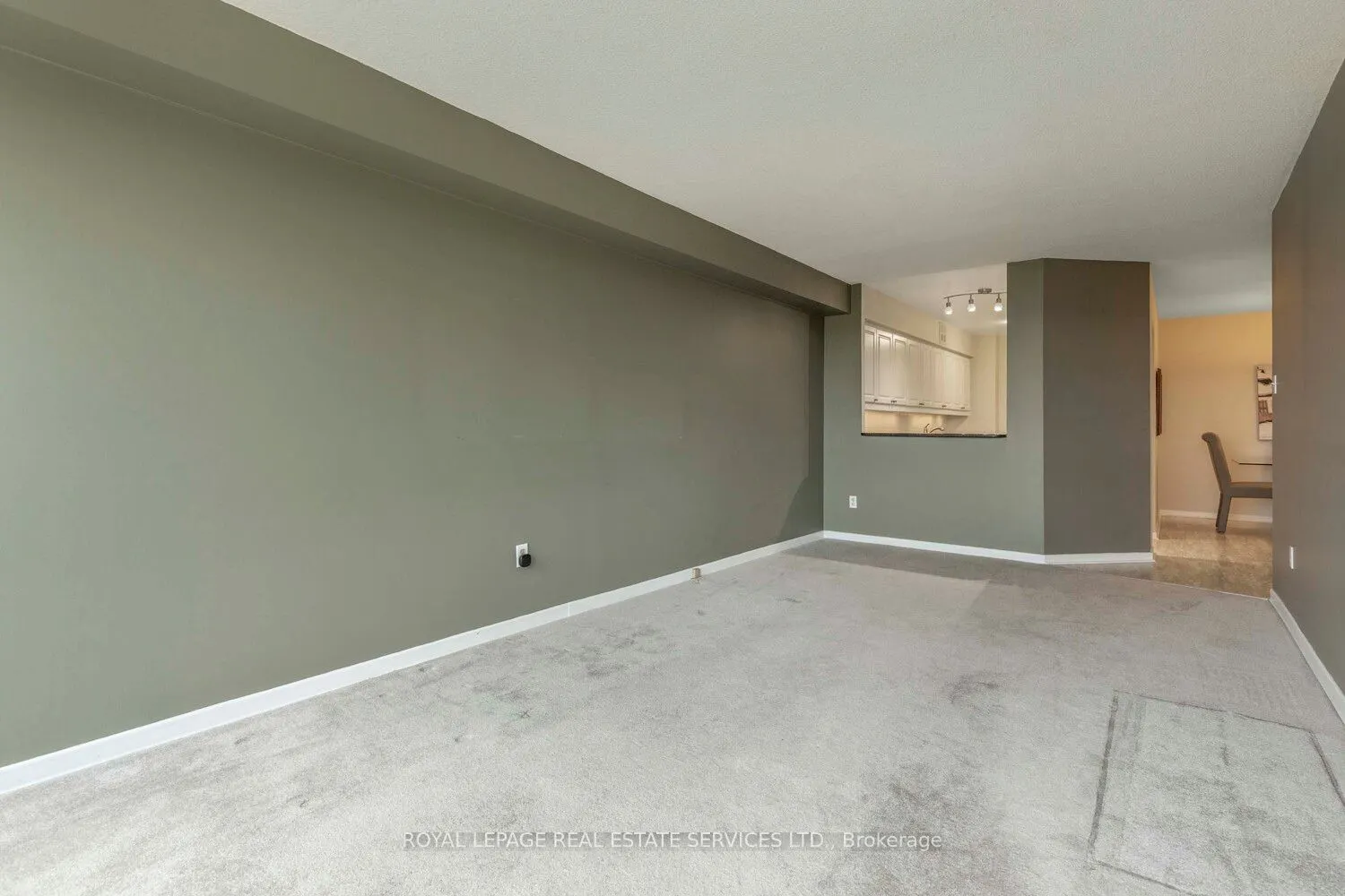 1300 Islington Ave Crescent, #2805