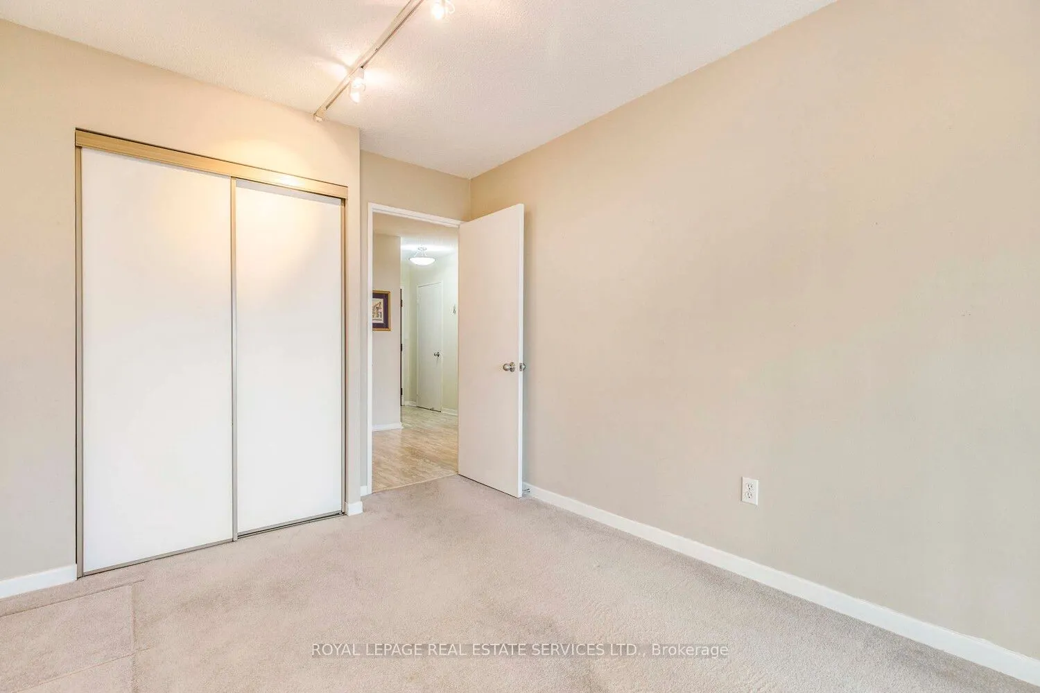 1300 Islington Ave Crescent, #2805
