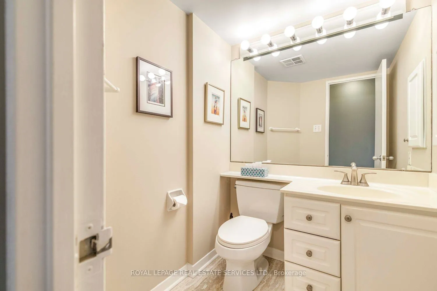 1300 Islington Ave Crescent, #2805