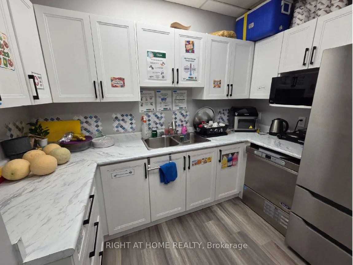 700 Dorval Drive, #108/111