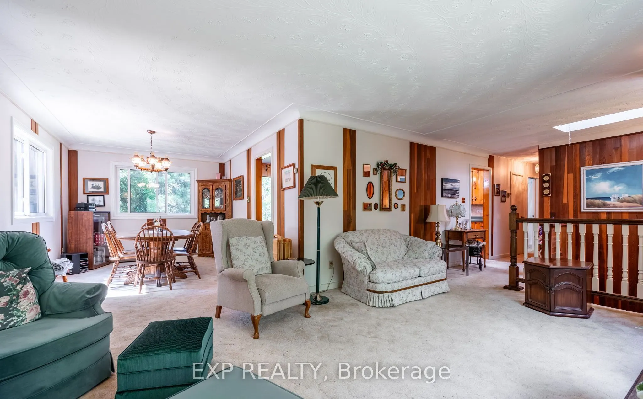 1215 Derry Road