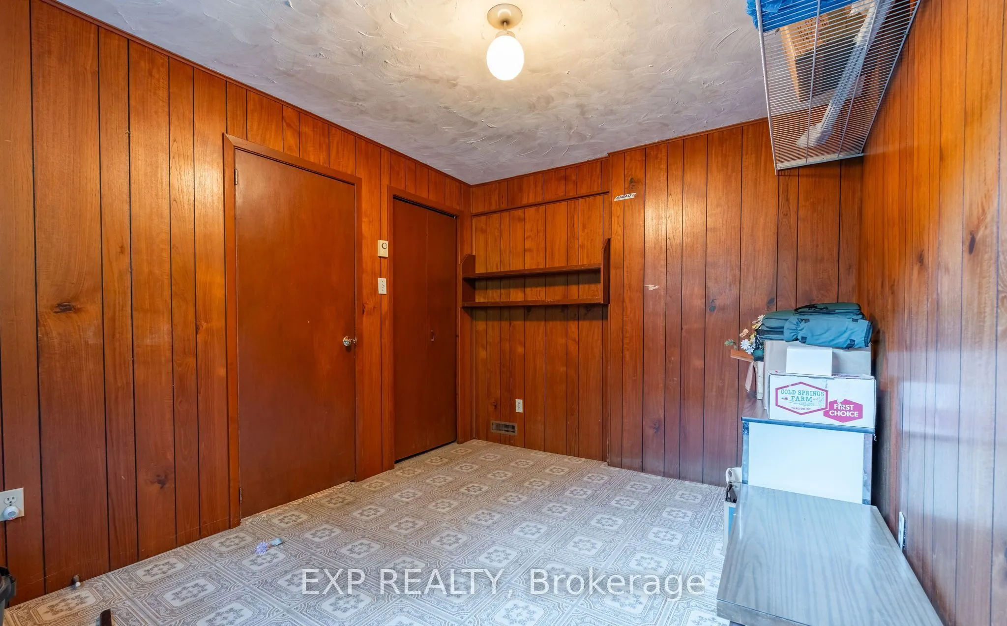 1215 Derry Road